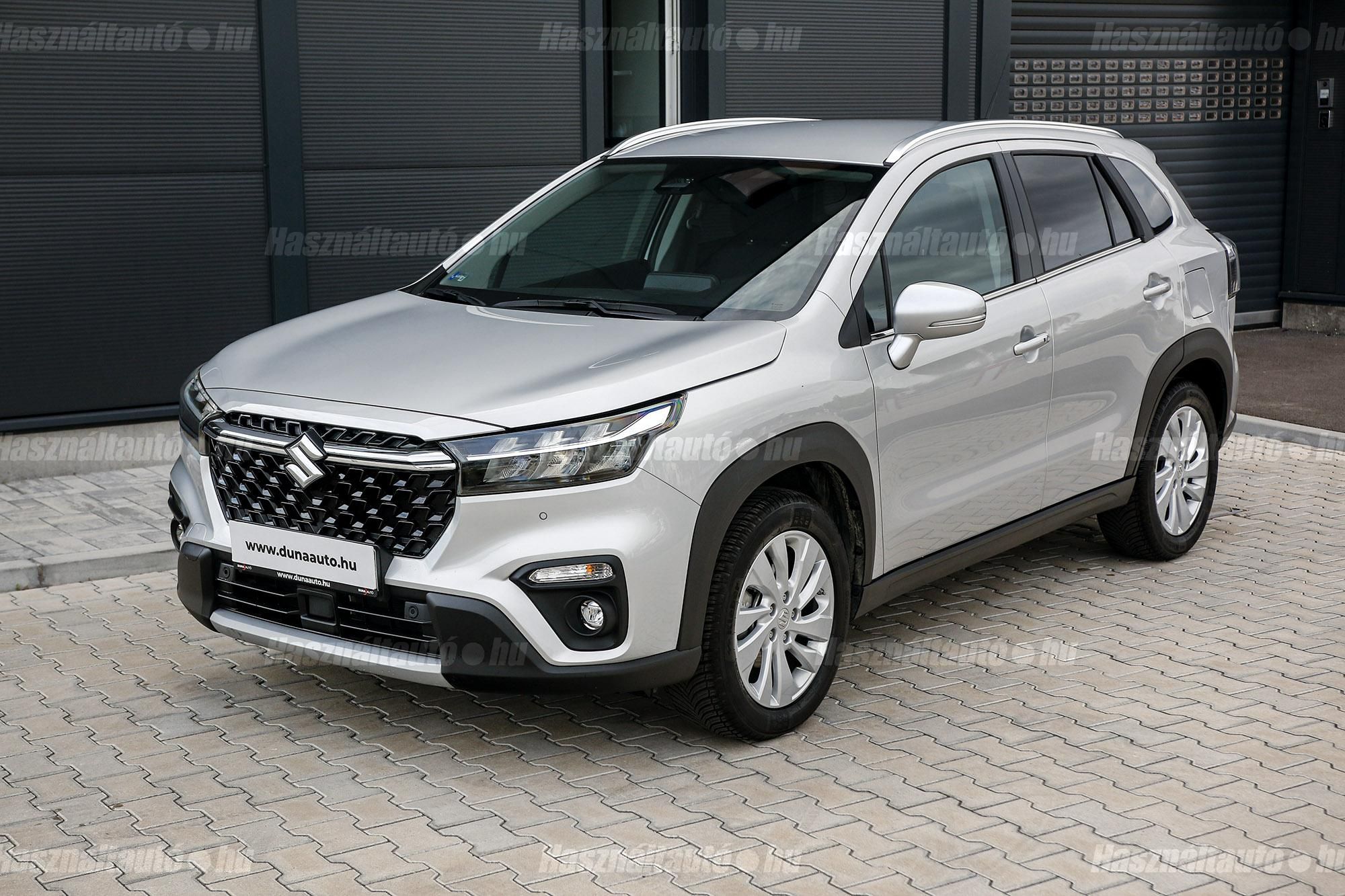 SUZUKI S-CROSS 2024/8 - 1