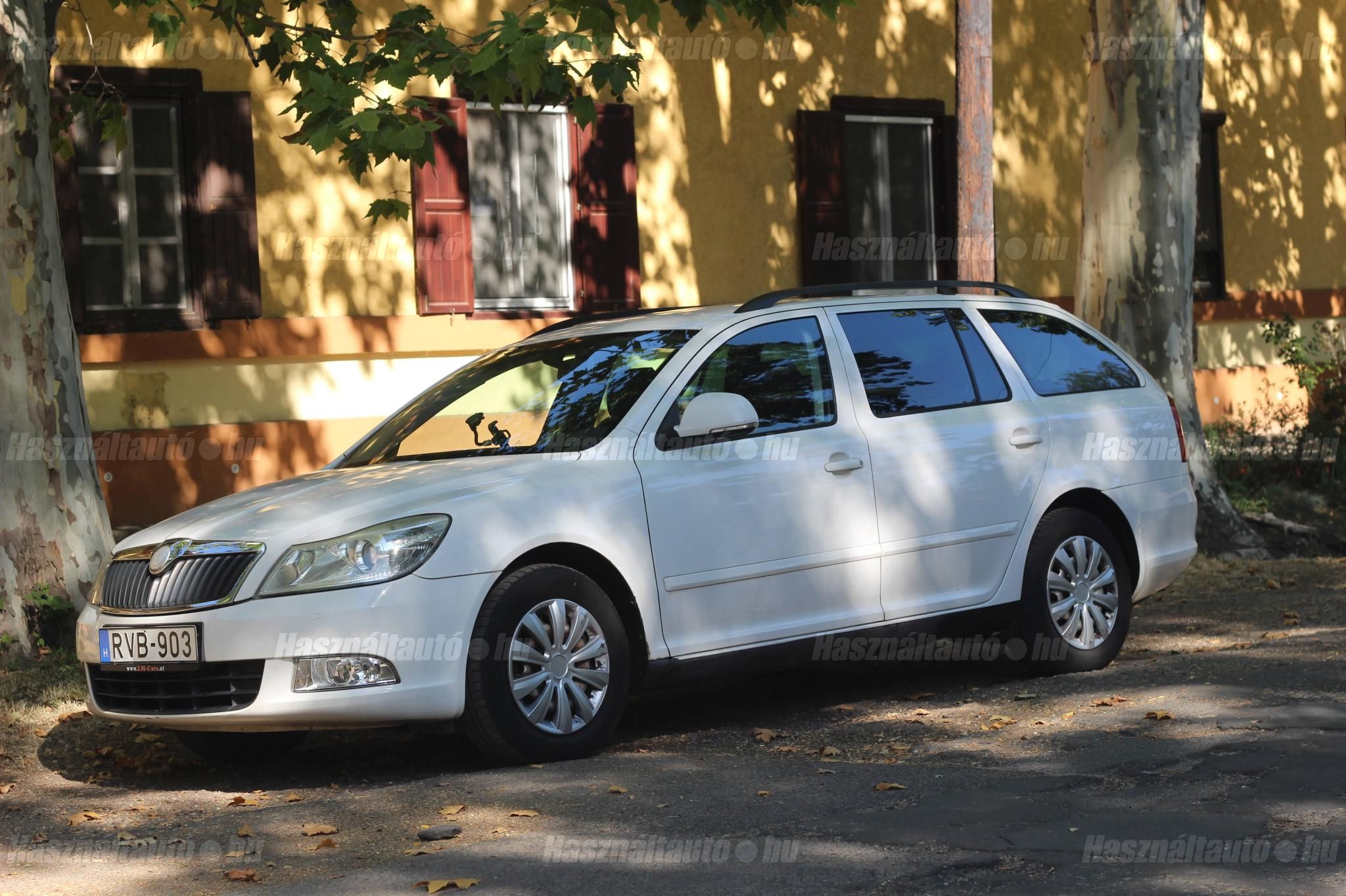 SKODA OCTAVIA 2009/9 - 1
