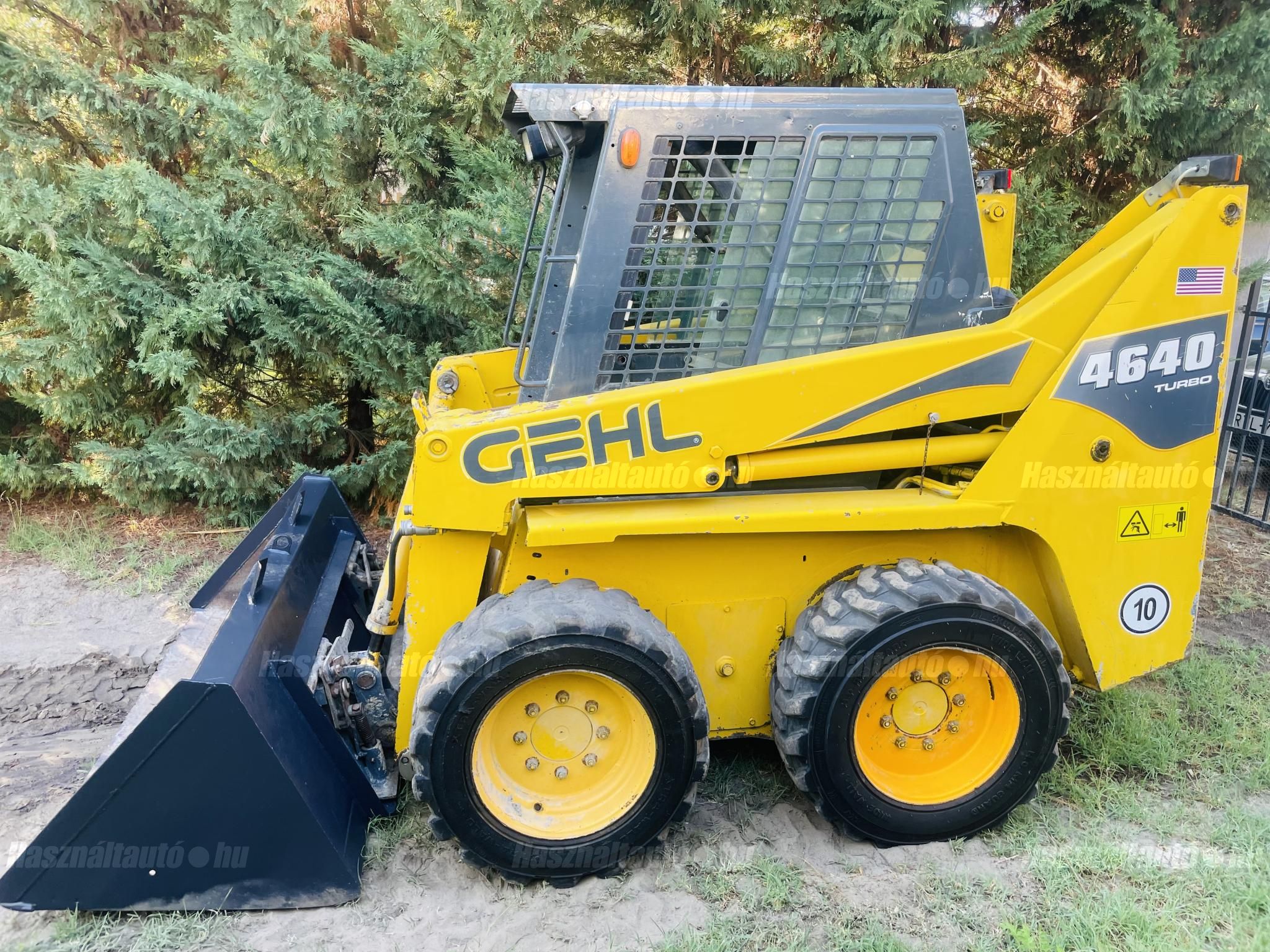GEHL 2002 - 1