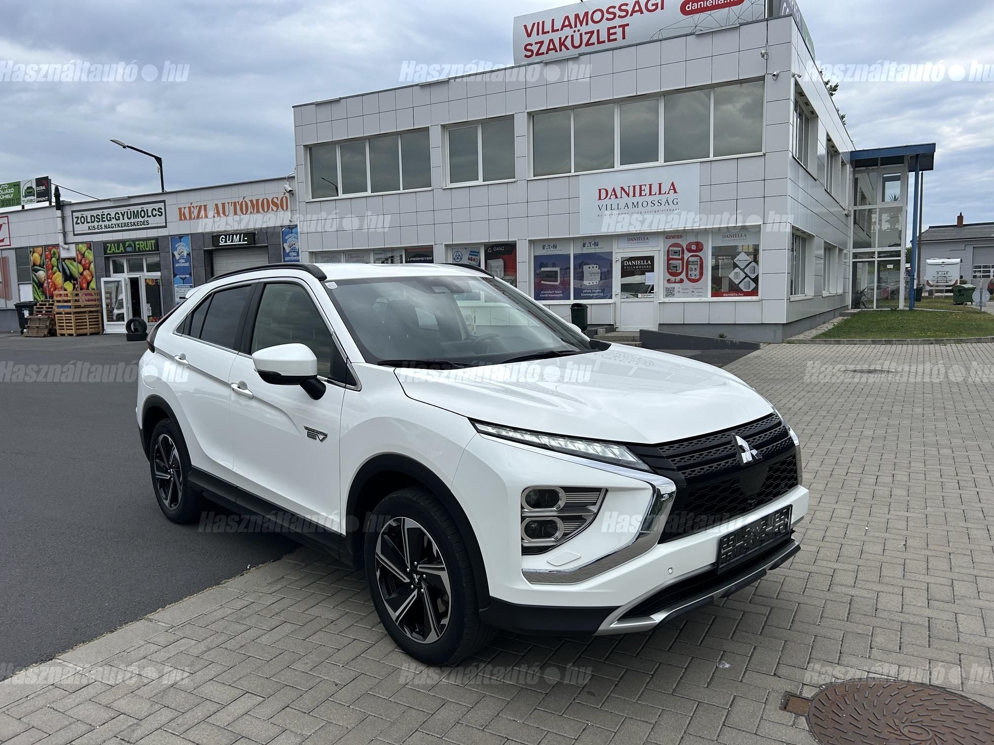 MITSUBISHI ECLIPSE CROSS 2022/8 - 1
