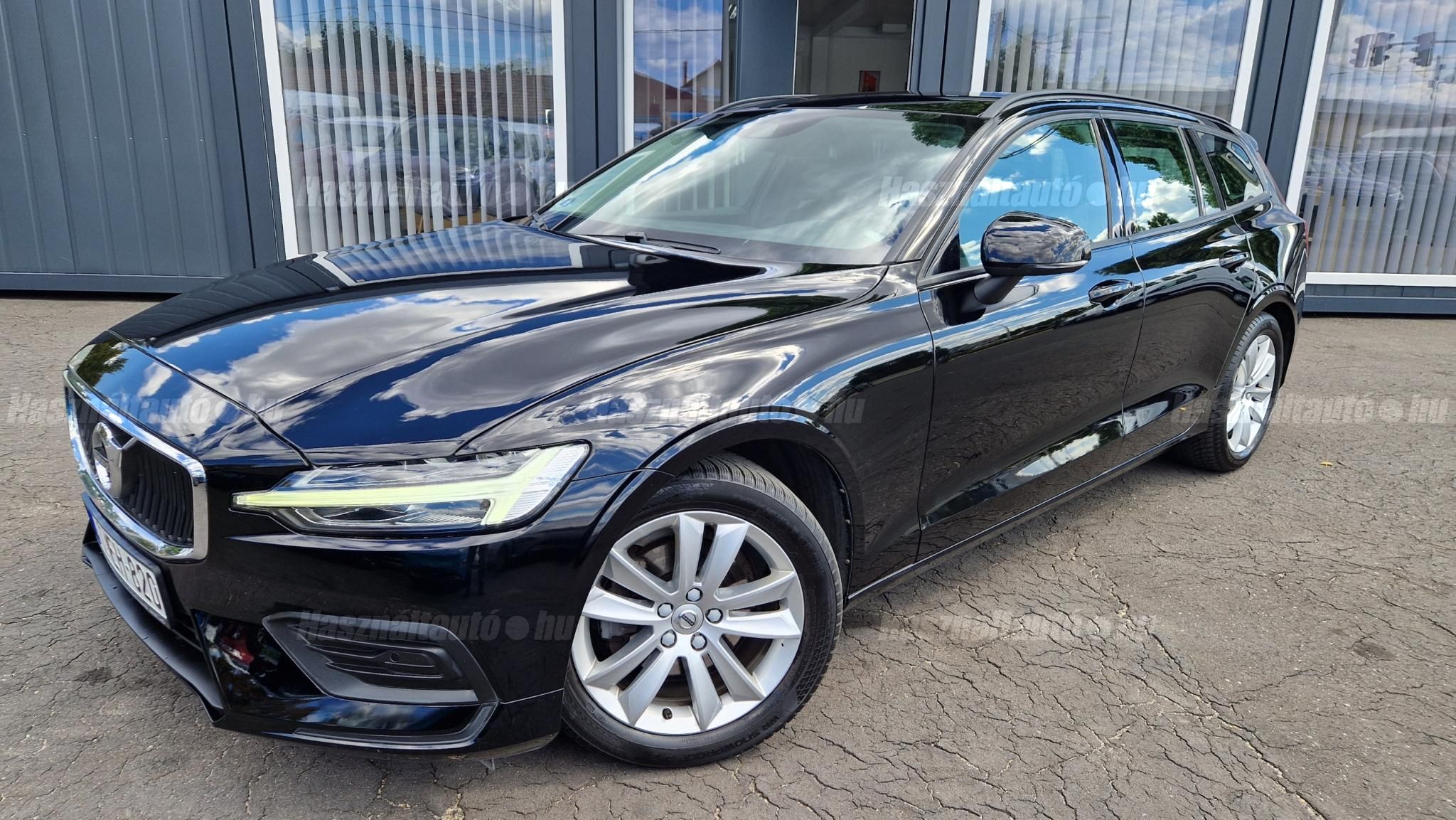 VOLVO V60 2018/12 - 1