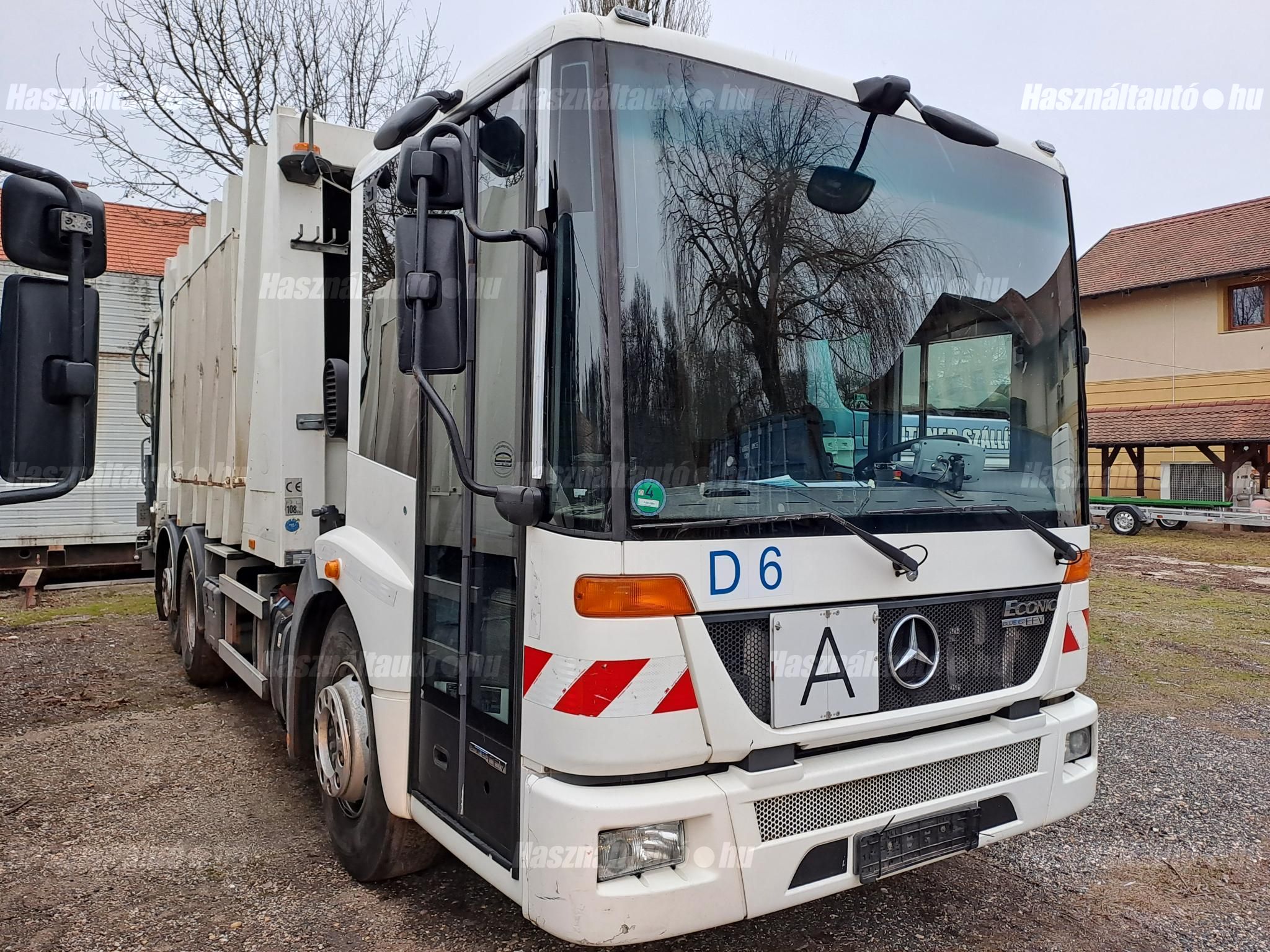 MERCEDES-BENZ 2011/6 - 1