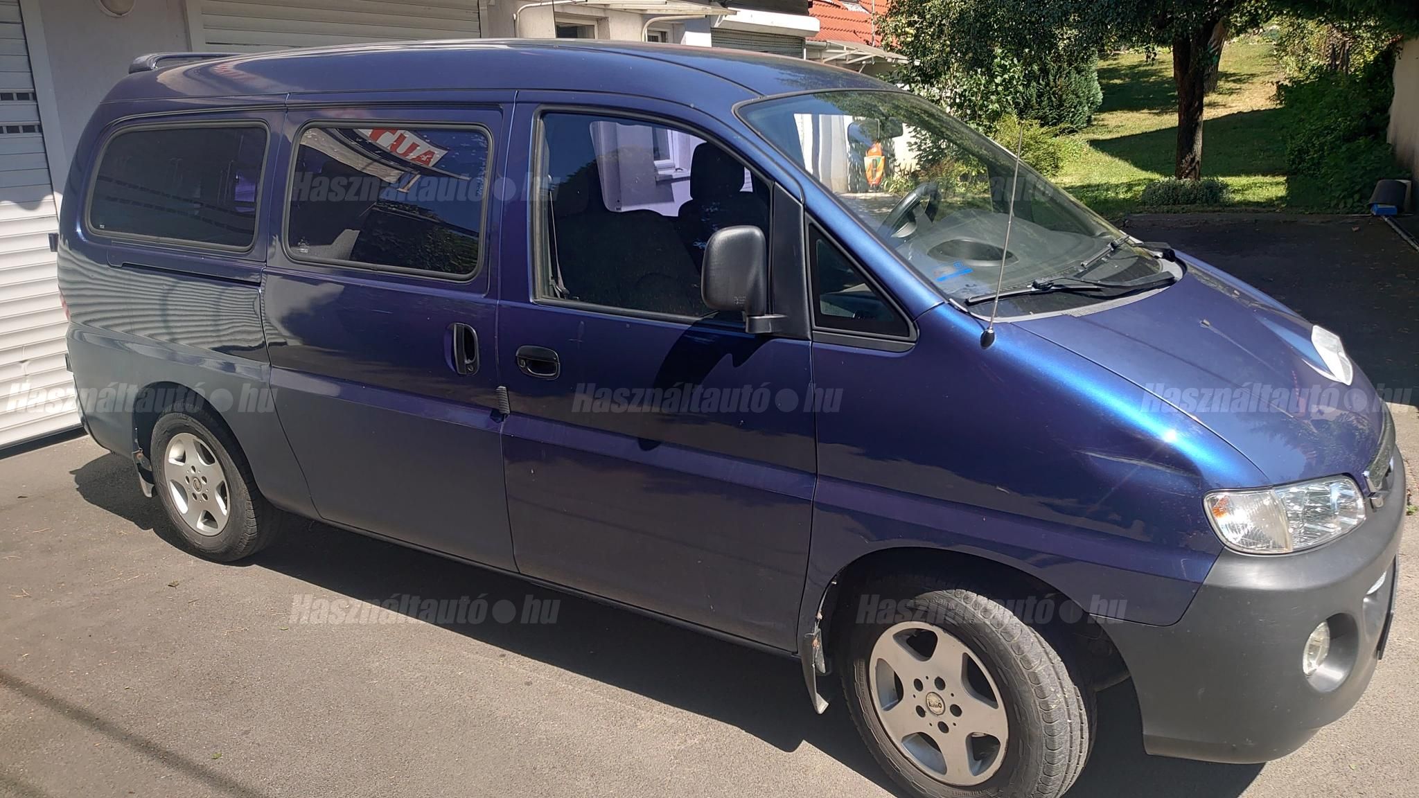 HYUNDAI H-1 2001/9 - 1