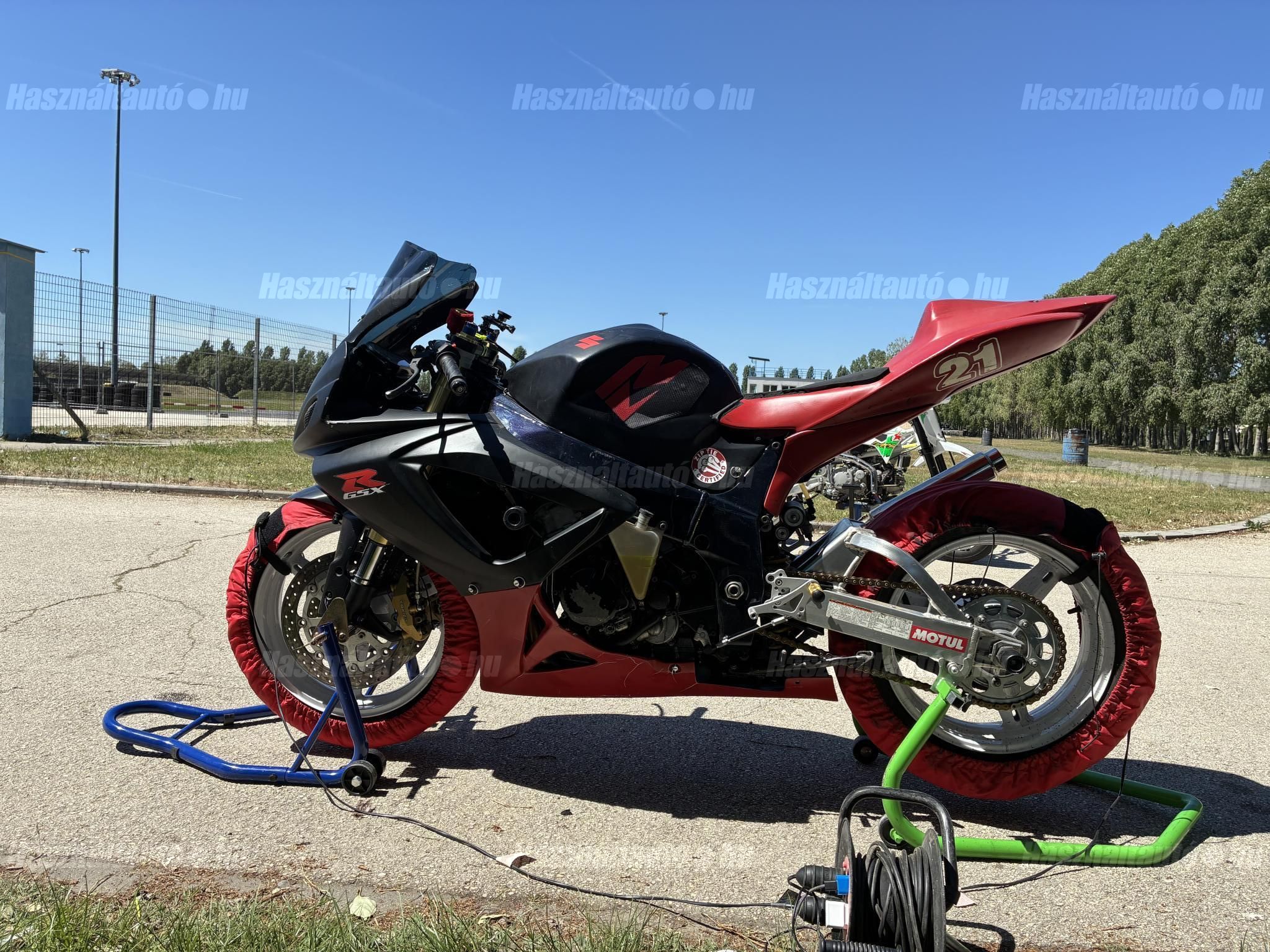SUZUKI GSX-R 600 2001/1 - 1
