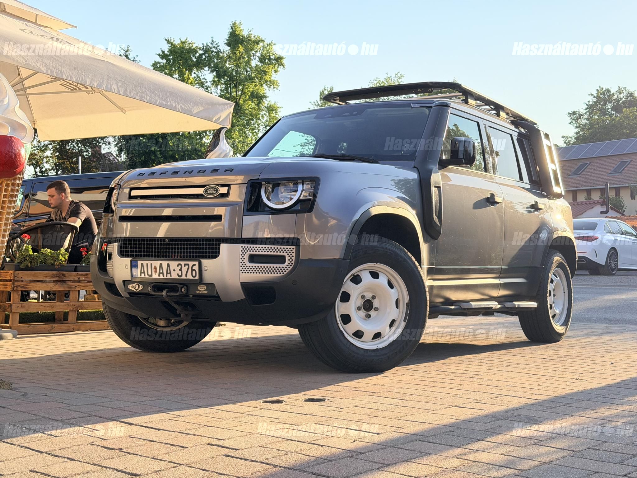 LAND ROVER DEFENDER 2020/6 - 1