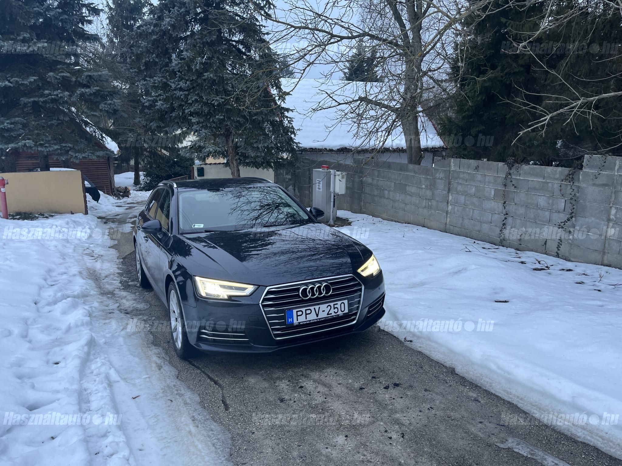 AUDI A4 2017/12 - 1