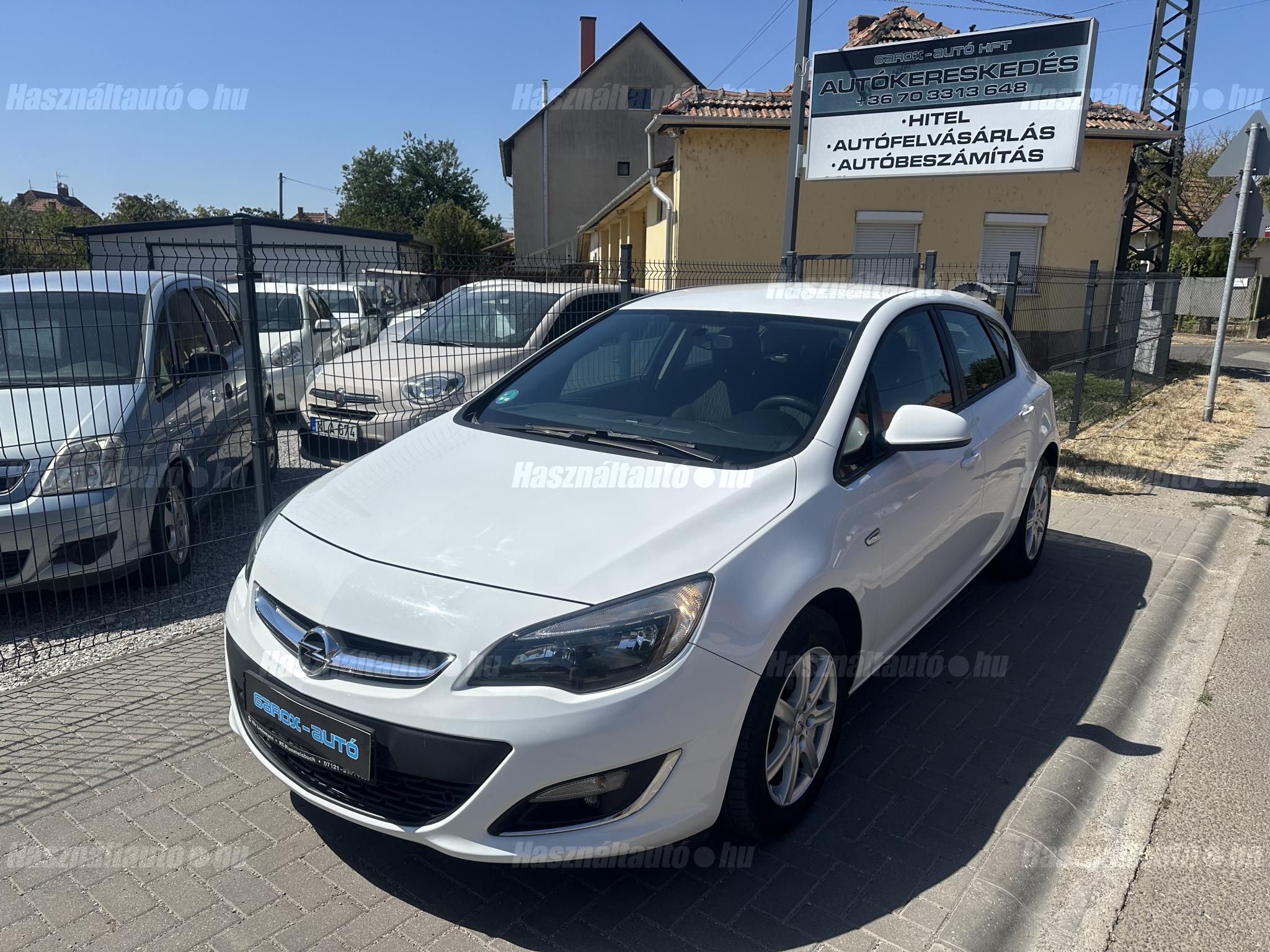 OPEL ASTRA J 2013/2 - 1