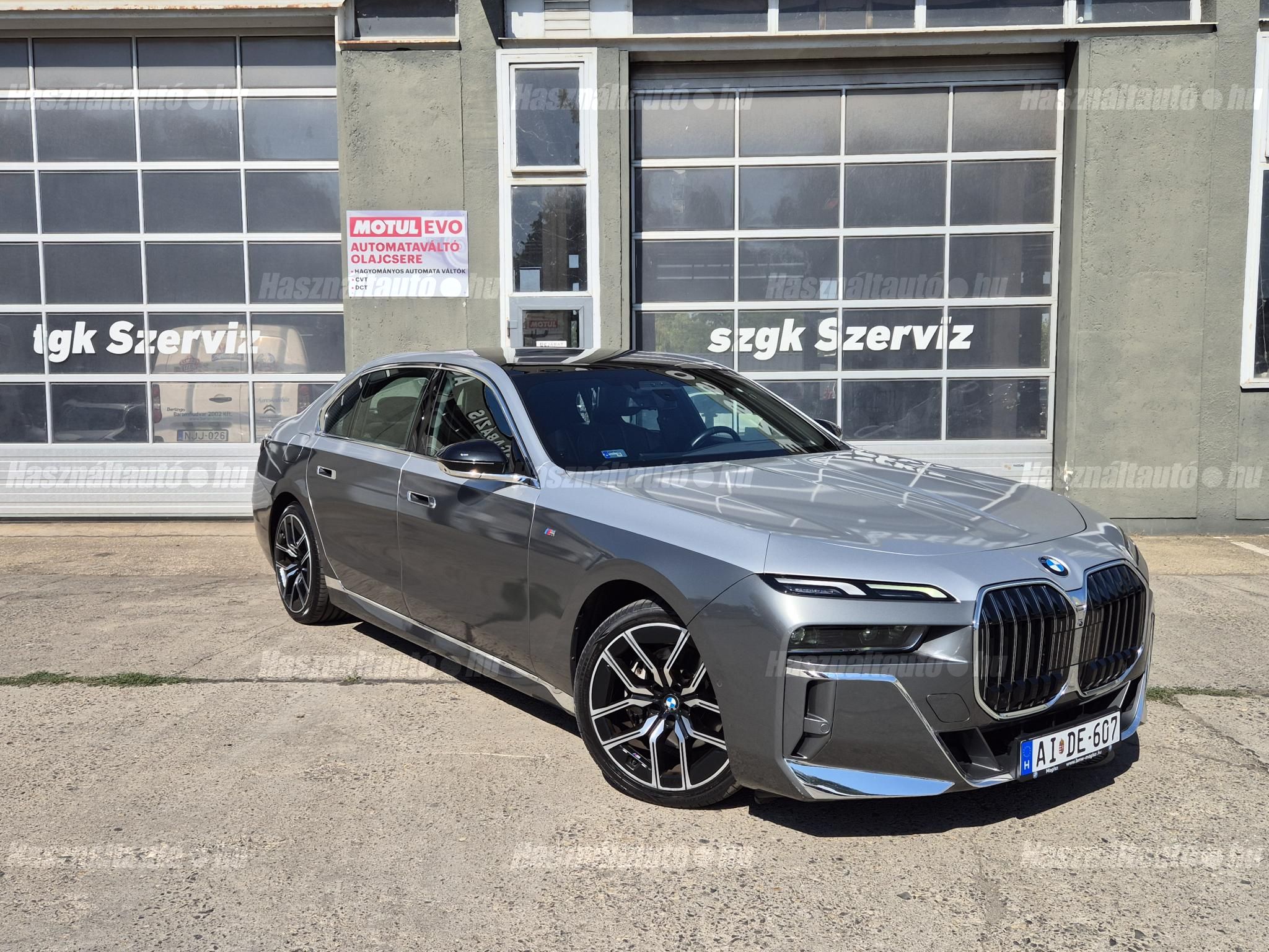 BMW 740 2023/5 - 1