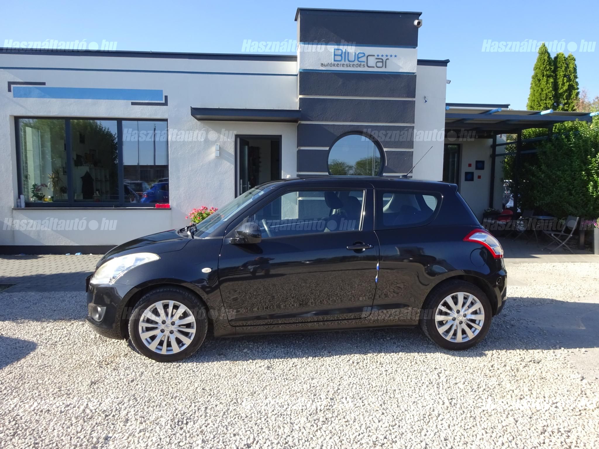 SUZUKI SWIFT 2012/12 - 1