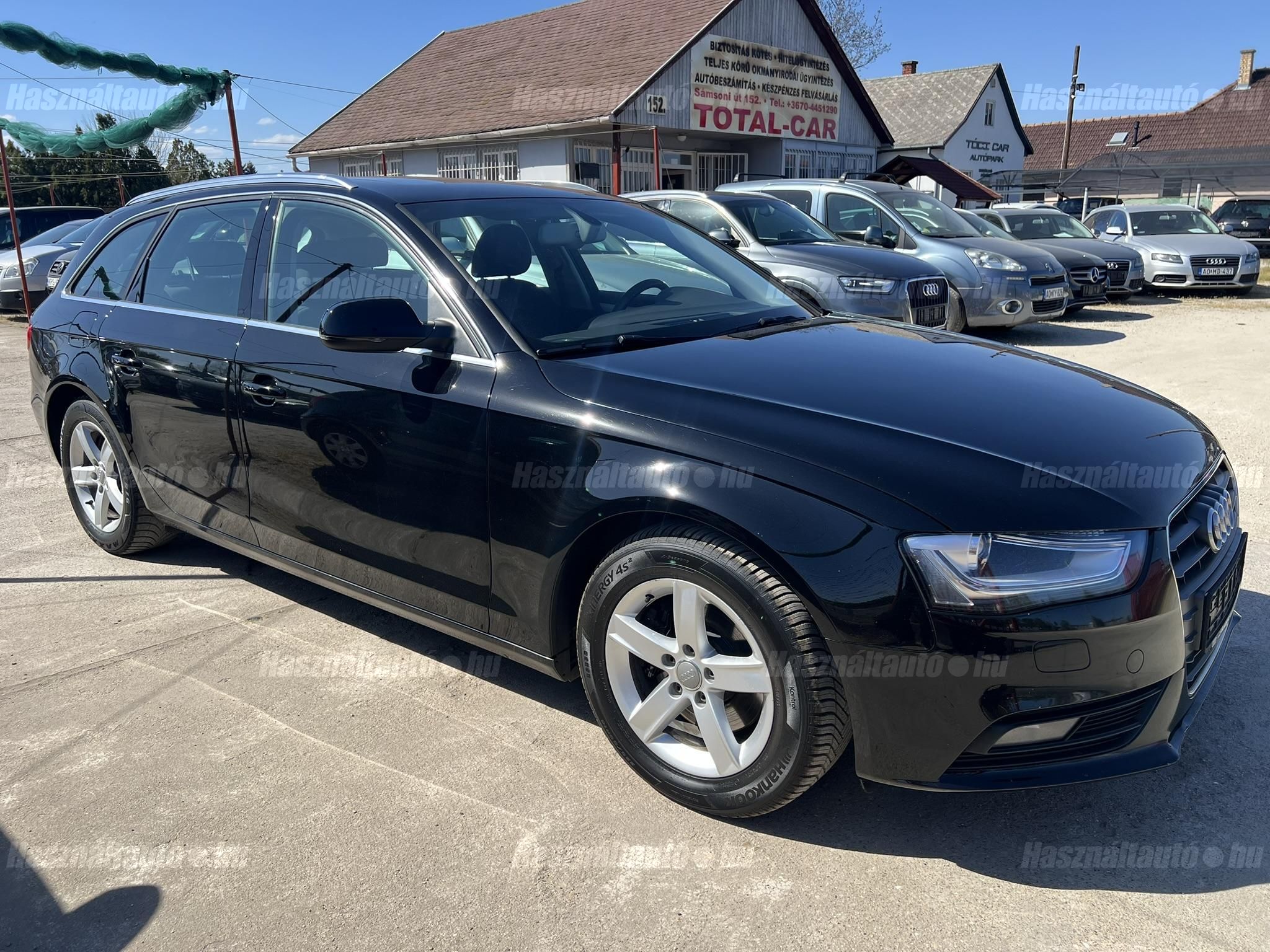 AUDI A4 2012/10 - 1