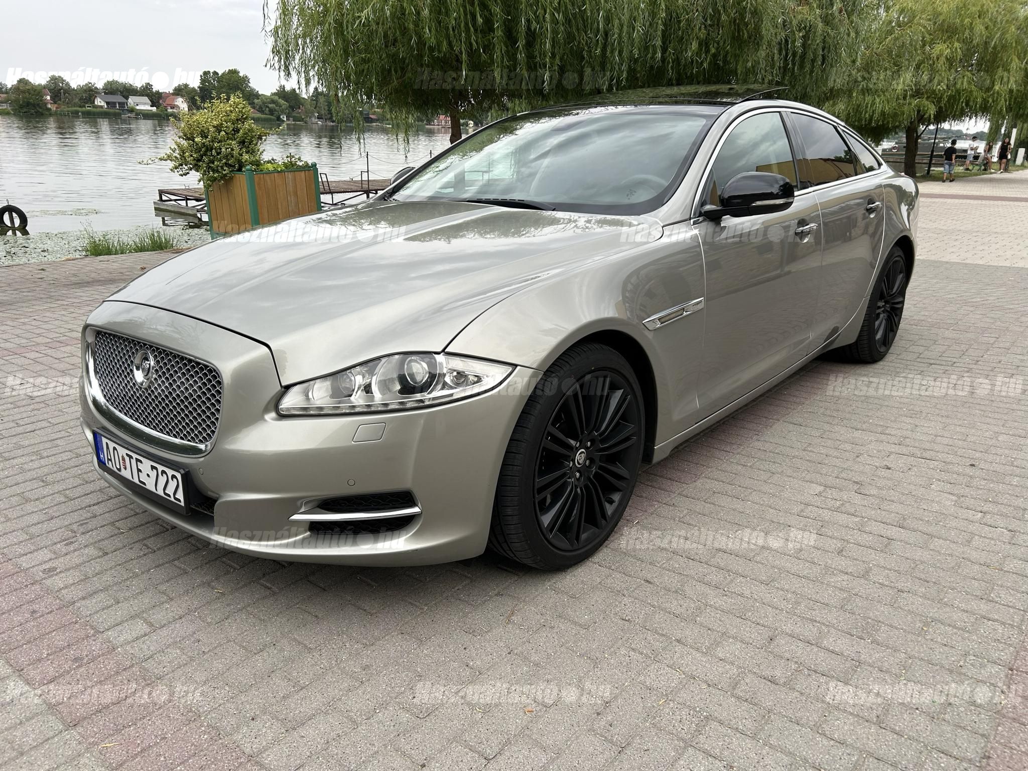JAGUAR XJ 2010/6 - 1