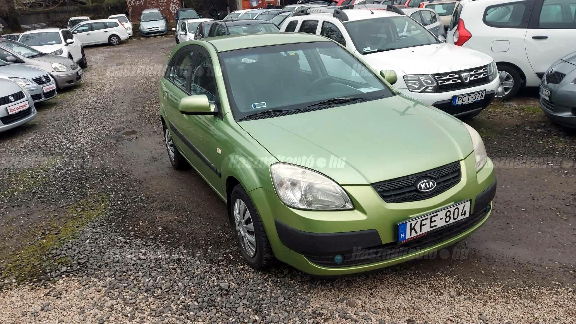 KIA RIO 2006/5 - 1
