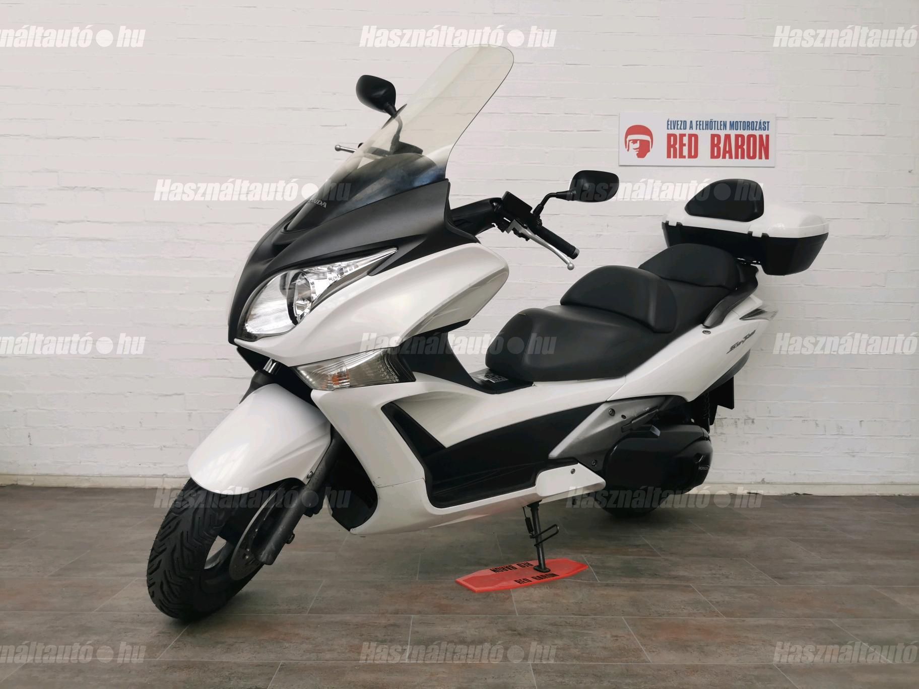 HONDA SW-T 400 2009 - 1