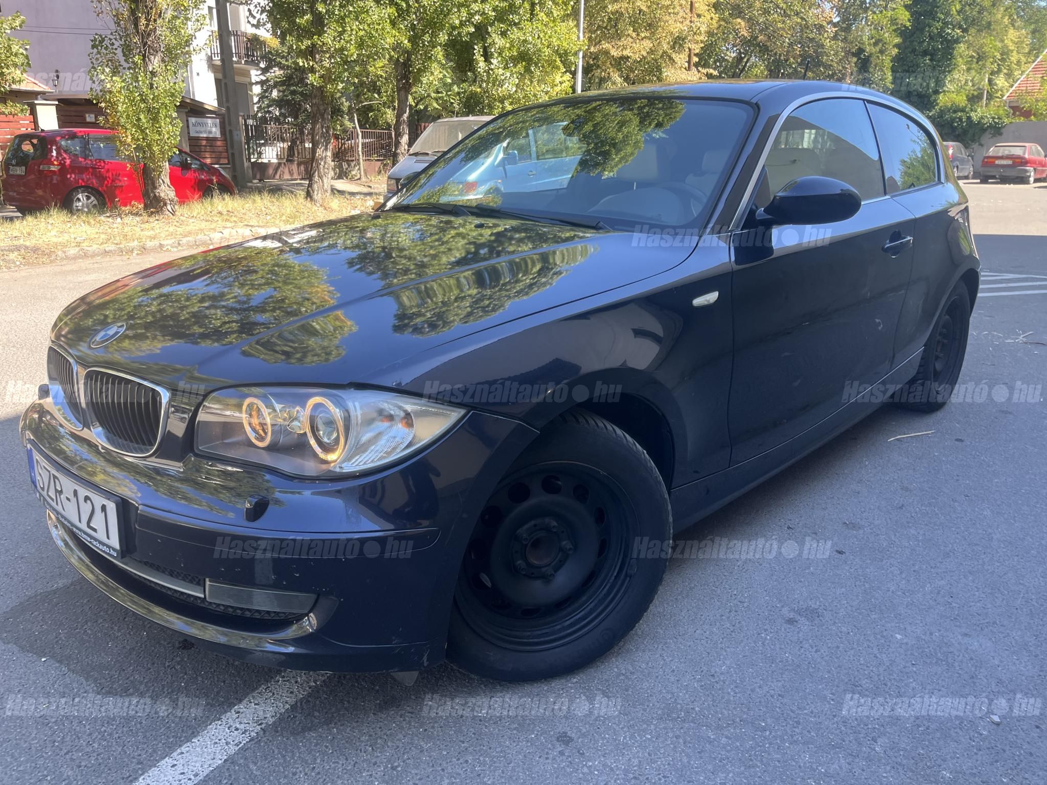 BMW 120 2009/4 - 1