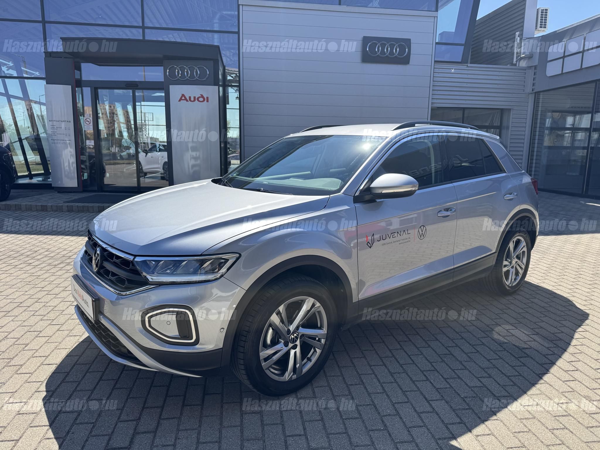 VOLKSWAGEN T-ROC 2025/9 - 1