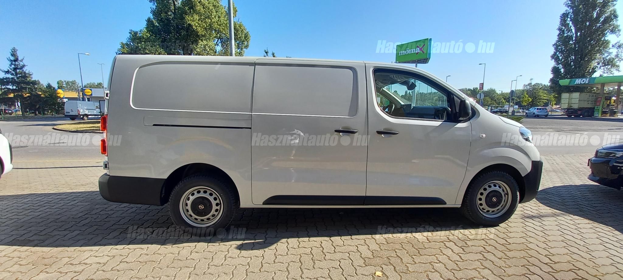 Fandl Gábor várja hívását +36 70 93 00 923