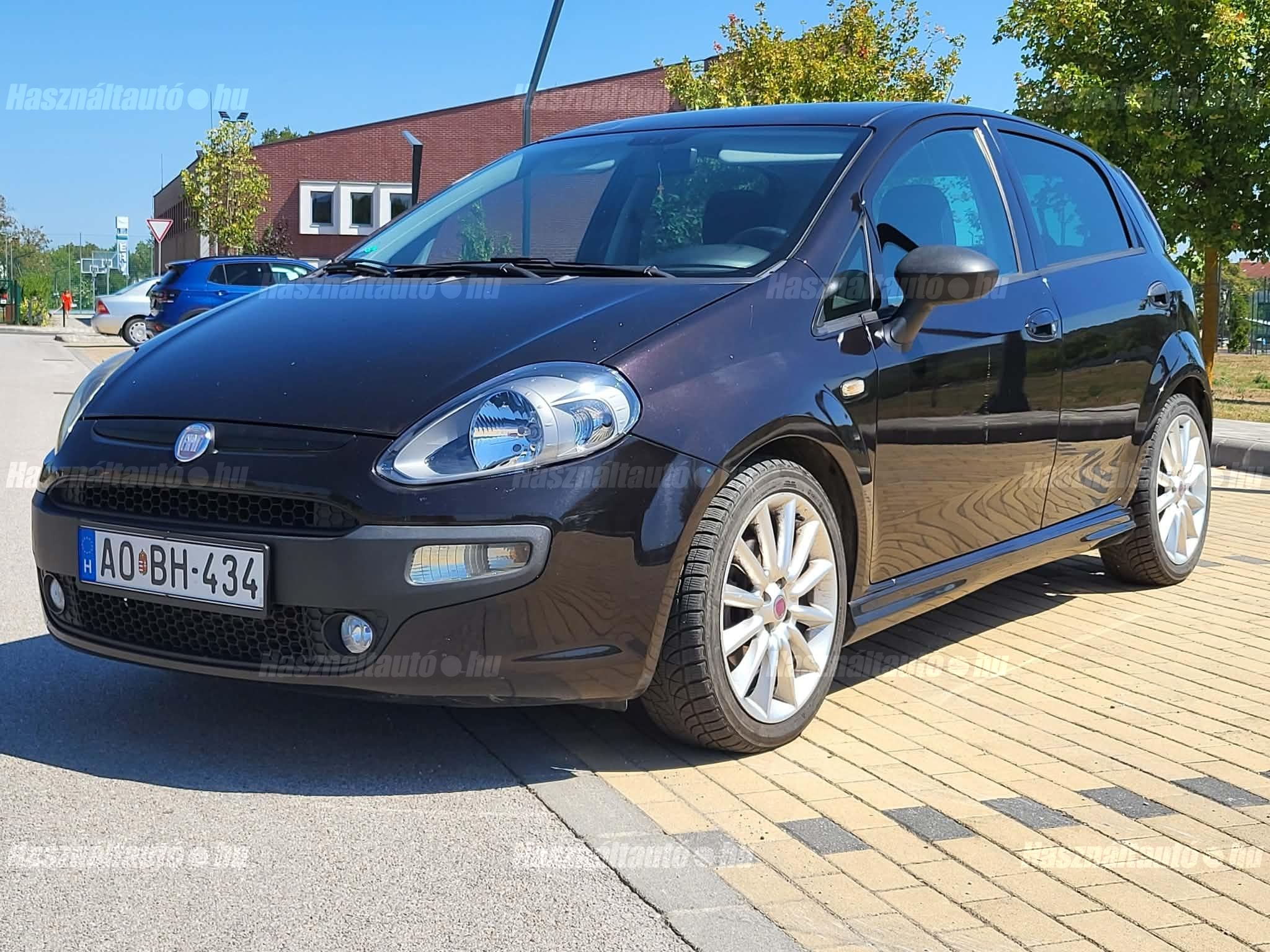 FIAT GRANDE PUNTO 2010/9 - 1