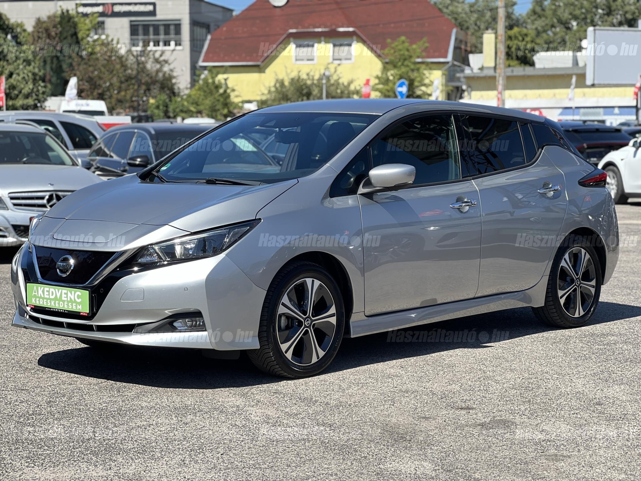NISSAN LEAF 2019/4 - 1