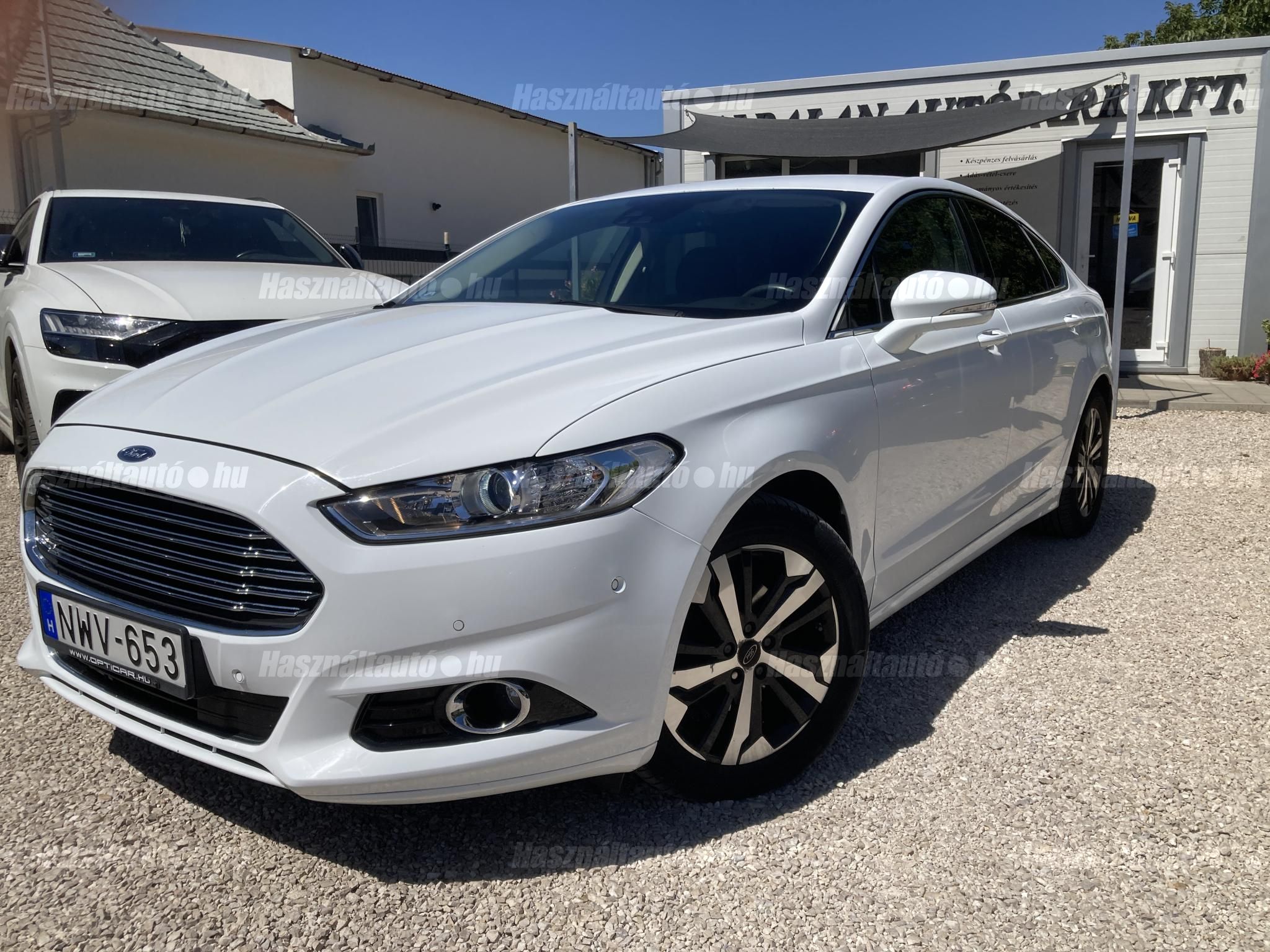 FORD MONDEO 2016/10 - 1