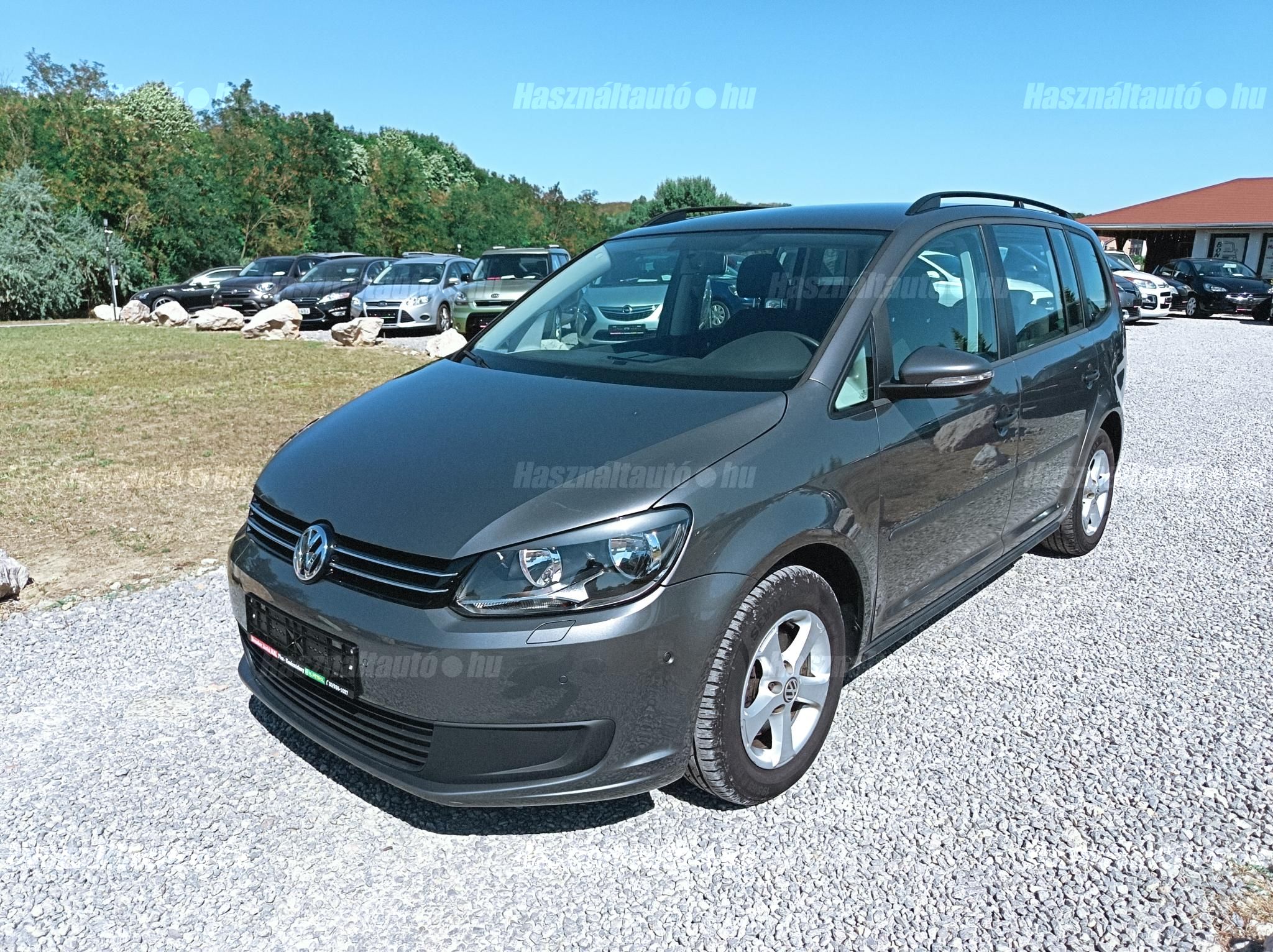 VOLKSWAGEN TOURAN 2011/11 - 1