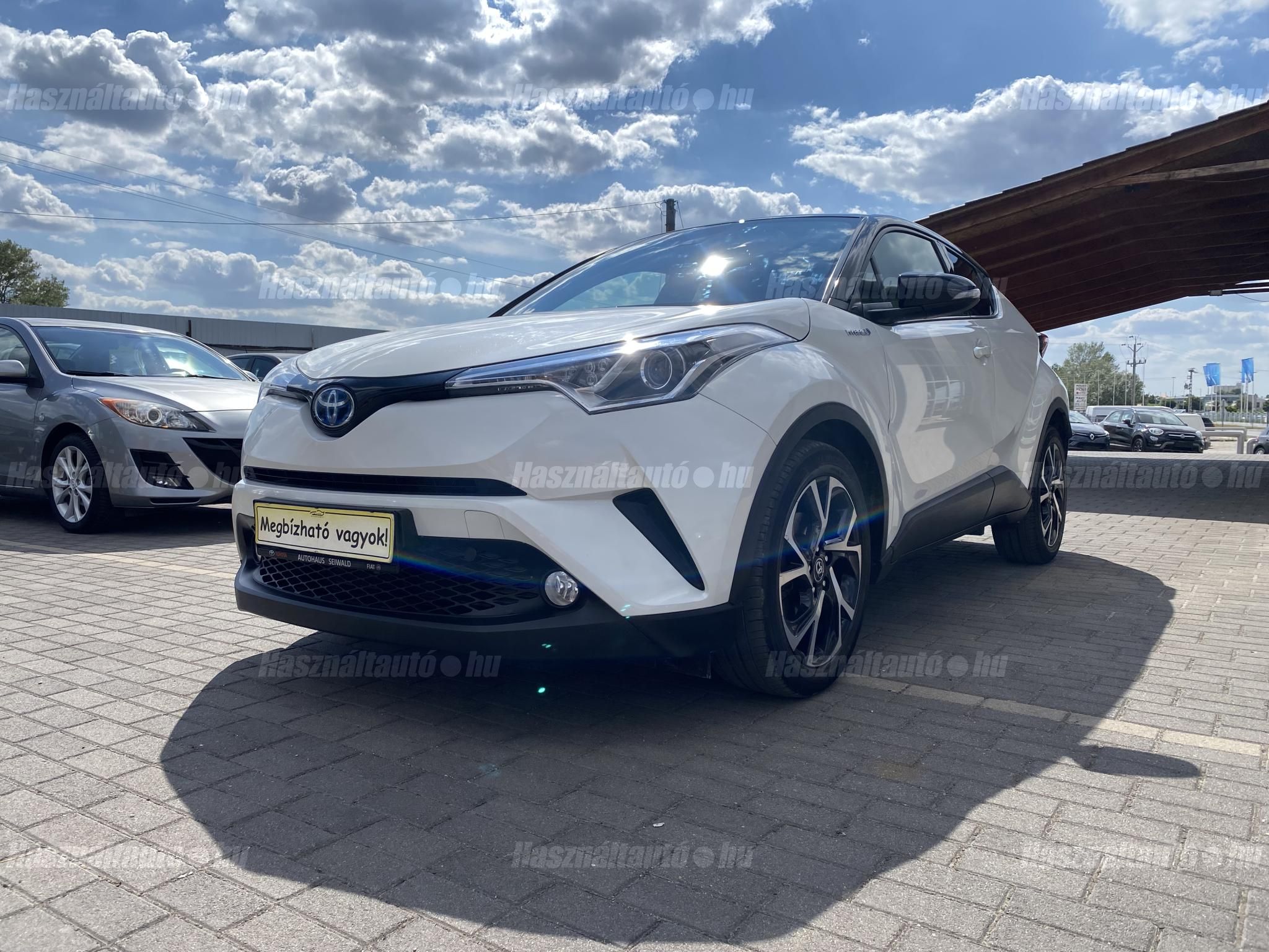 TOYOTA C-HR 2017/2 - 1