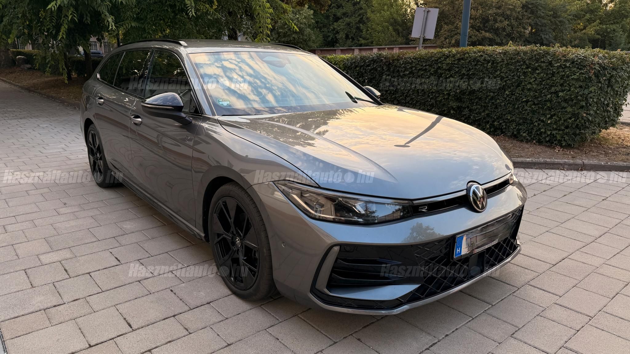 VOLKSWAGEN PASSAT 2024/6 - 1