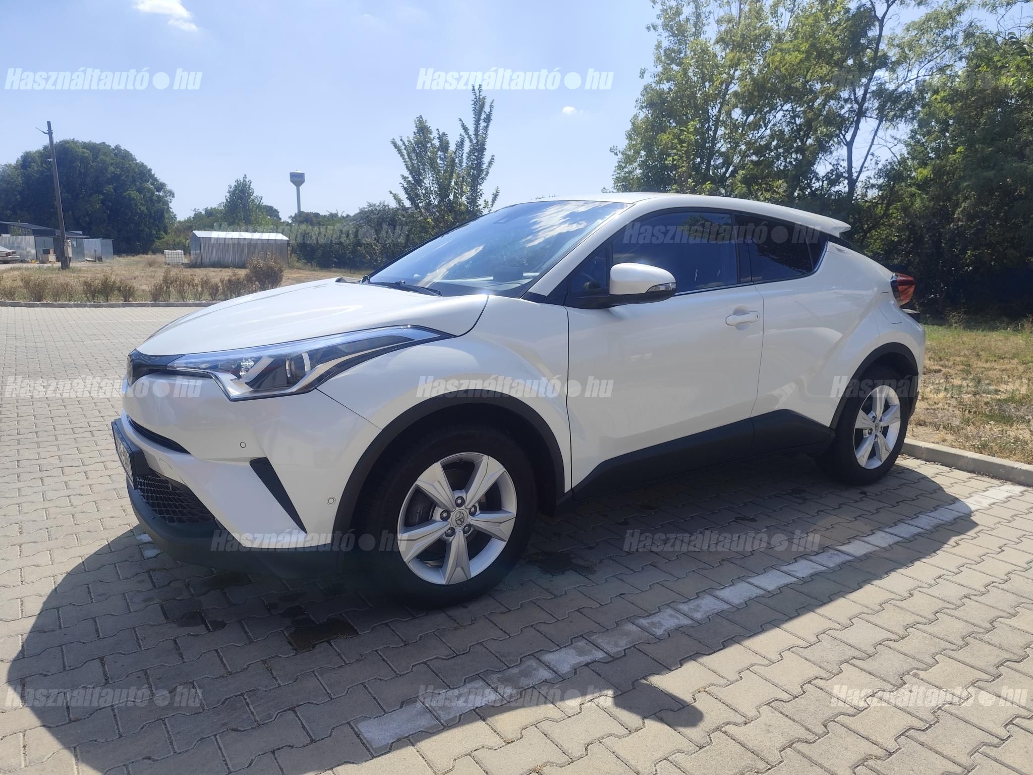 TOYOTA C-HR 2016 - 1