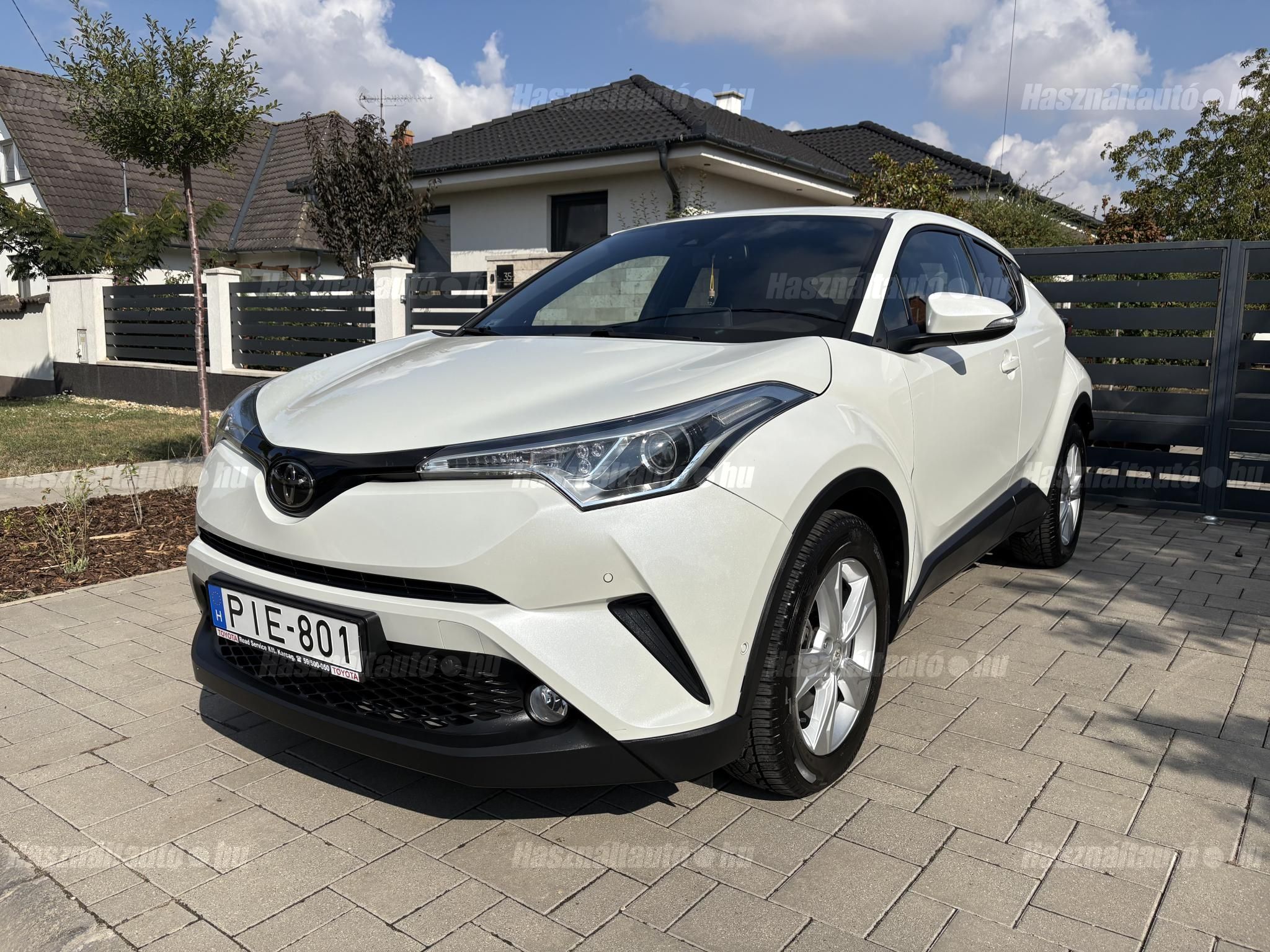 TOYOTA C-HR 2016 - 1