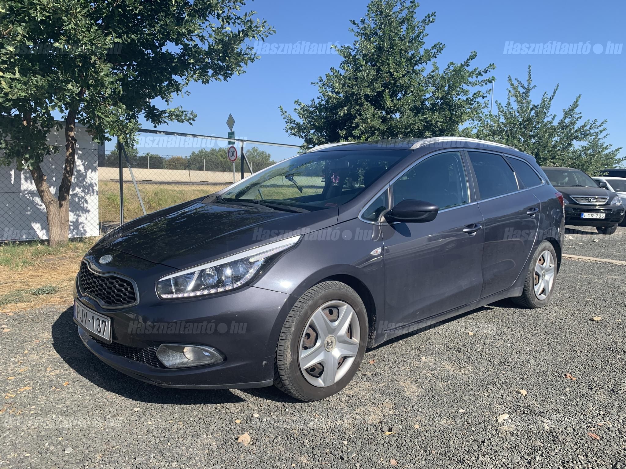 KIA CEE'D 2014/1 - 1