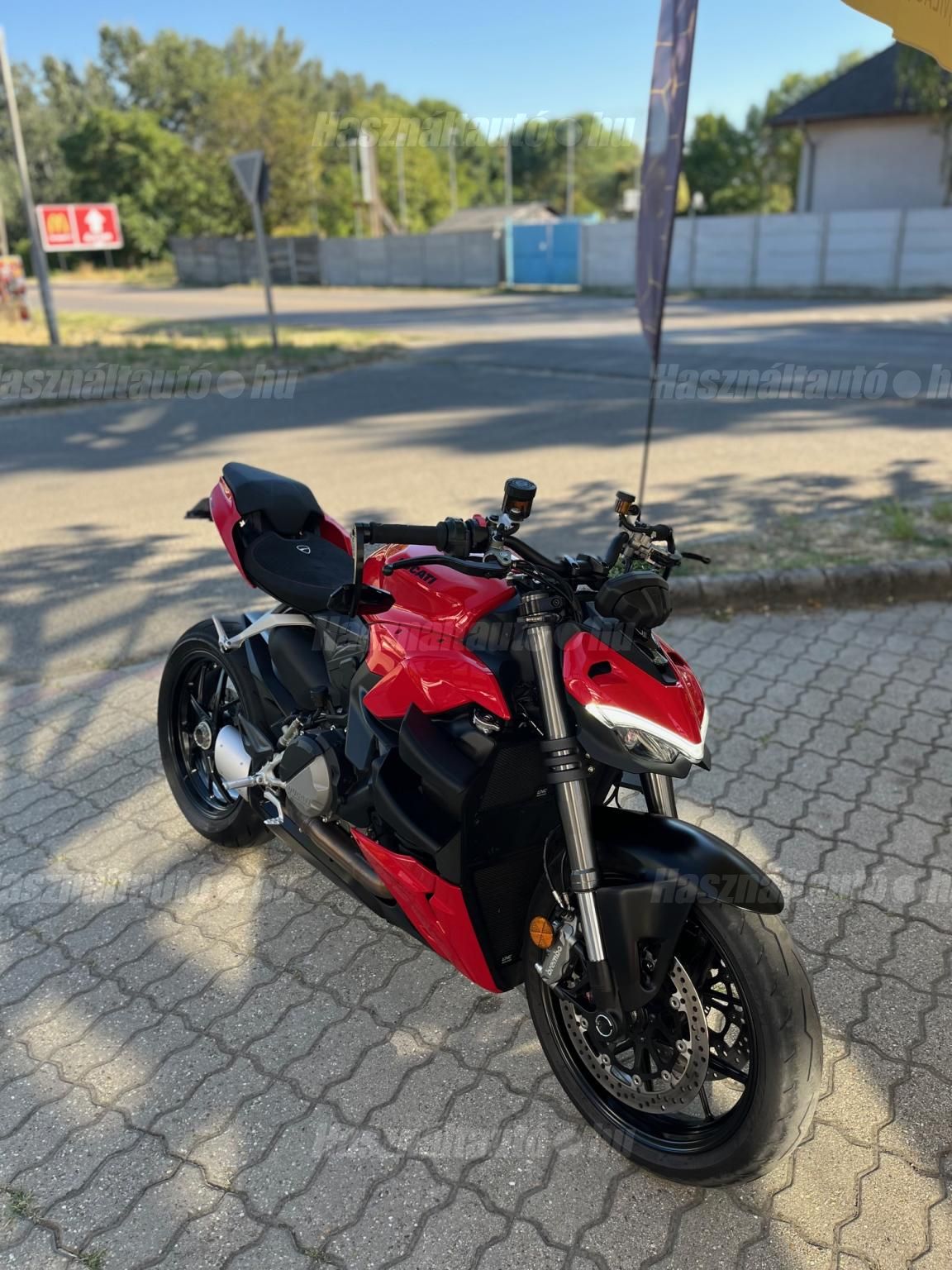 DUCATI STREETFIGHTER 2022/12 - 1