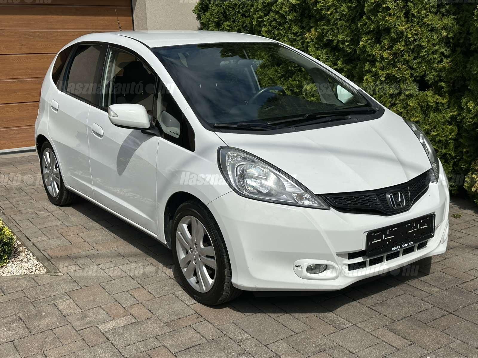 HONDA JAZZ 2013/6 - 1