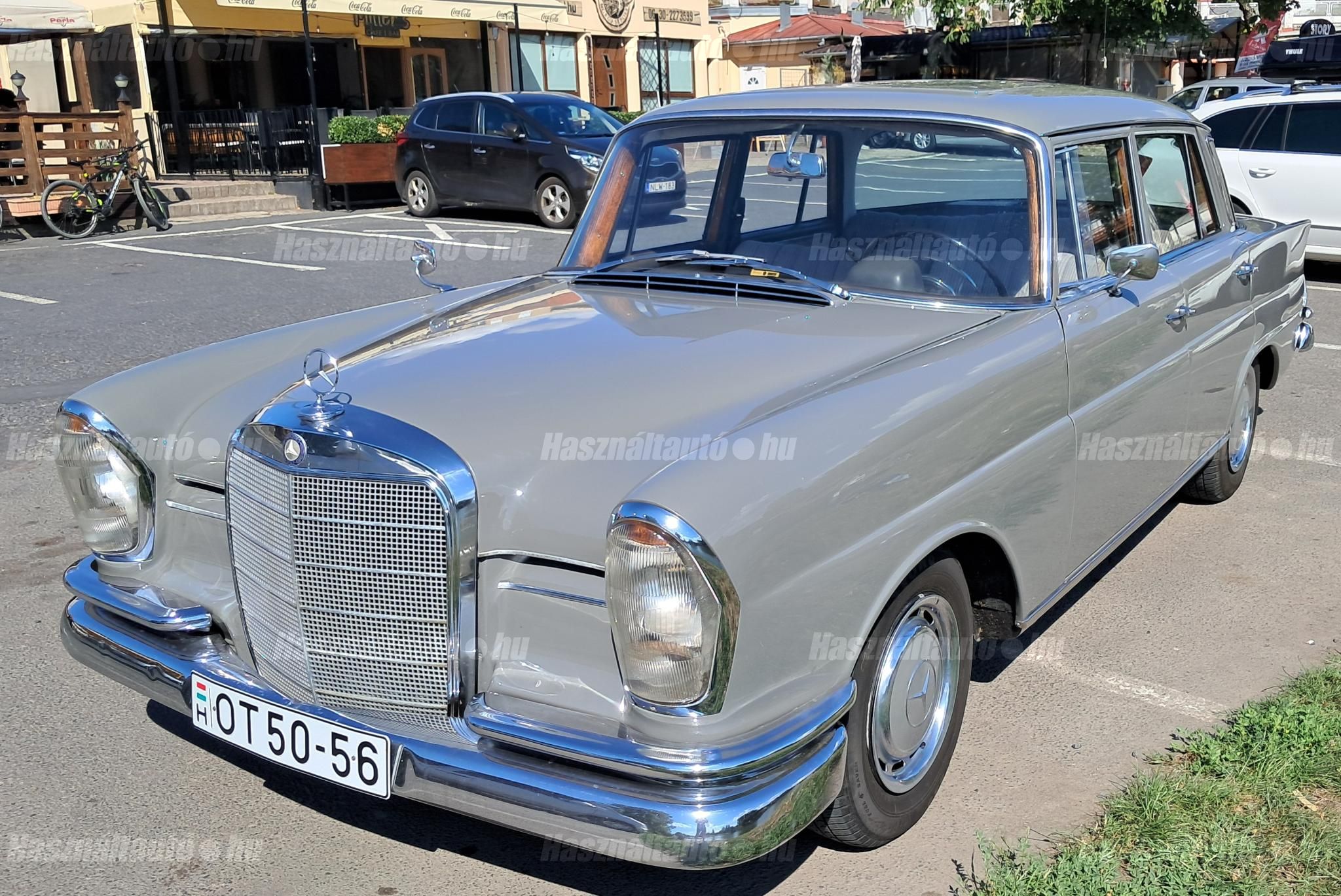 MERCEDES-BENZ W 111 1965/6 - 1