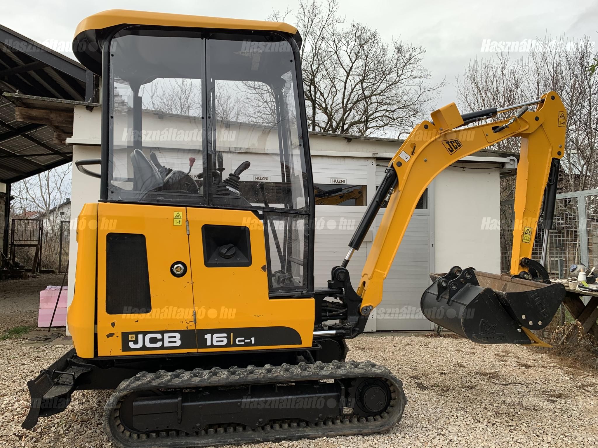 JCB 2021/2 - 1