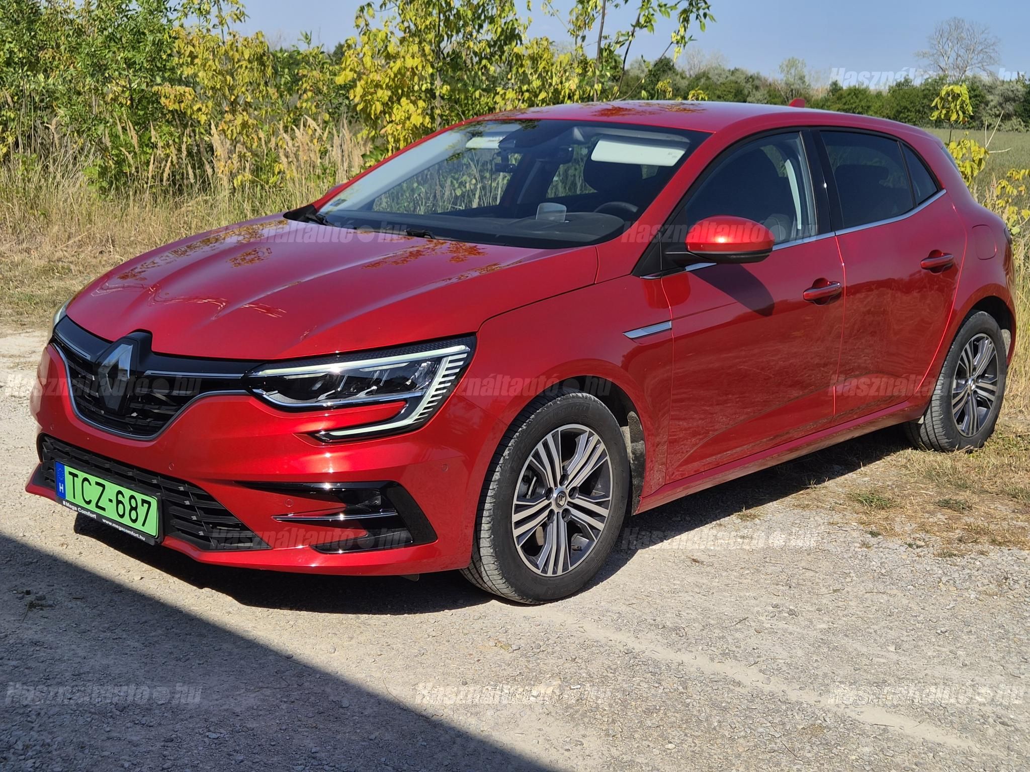 RENAULT MEGANE 2022/2 - 1