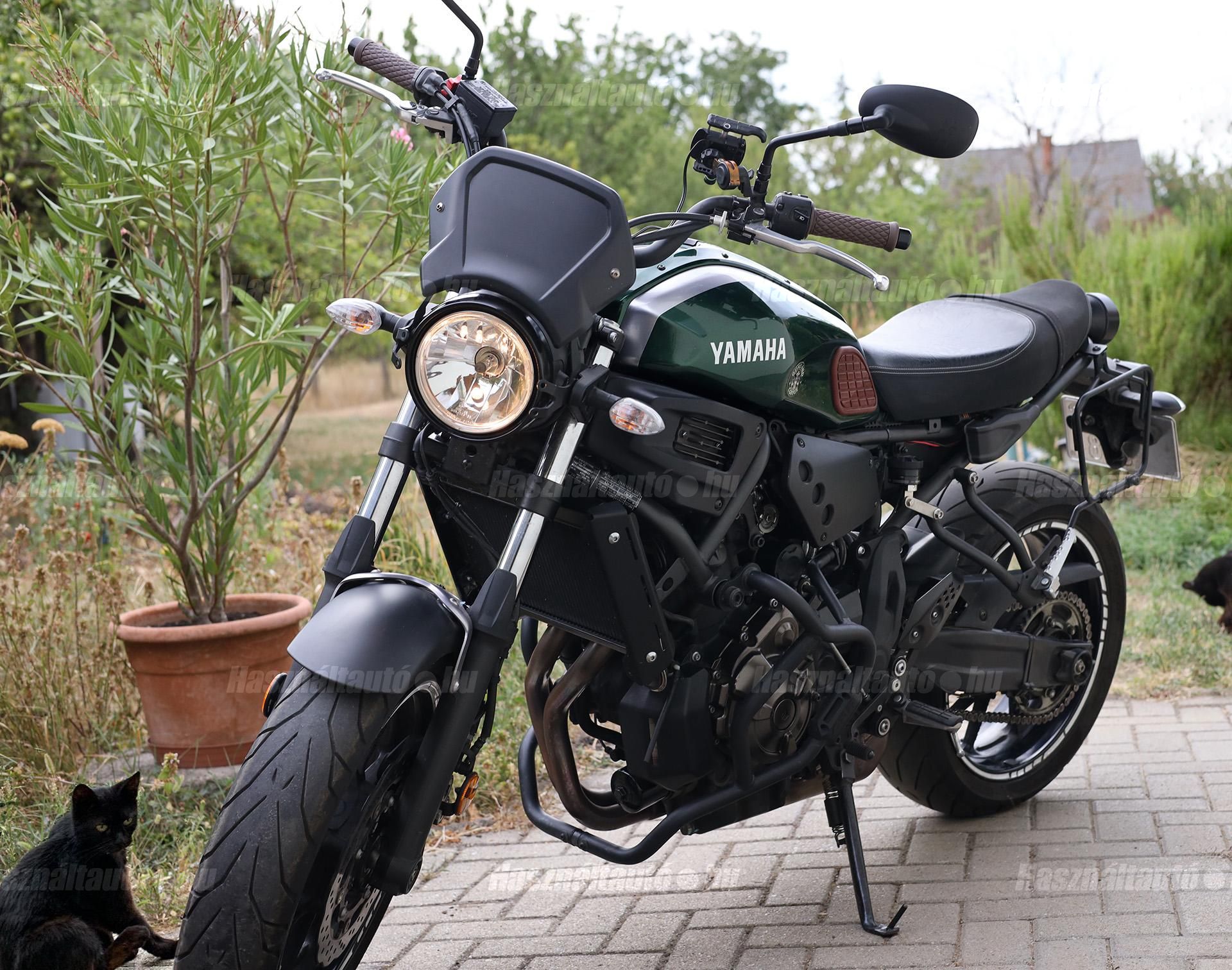 YAMAHA XSR 700 2017/5 - 1