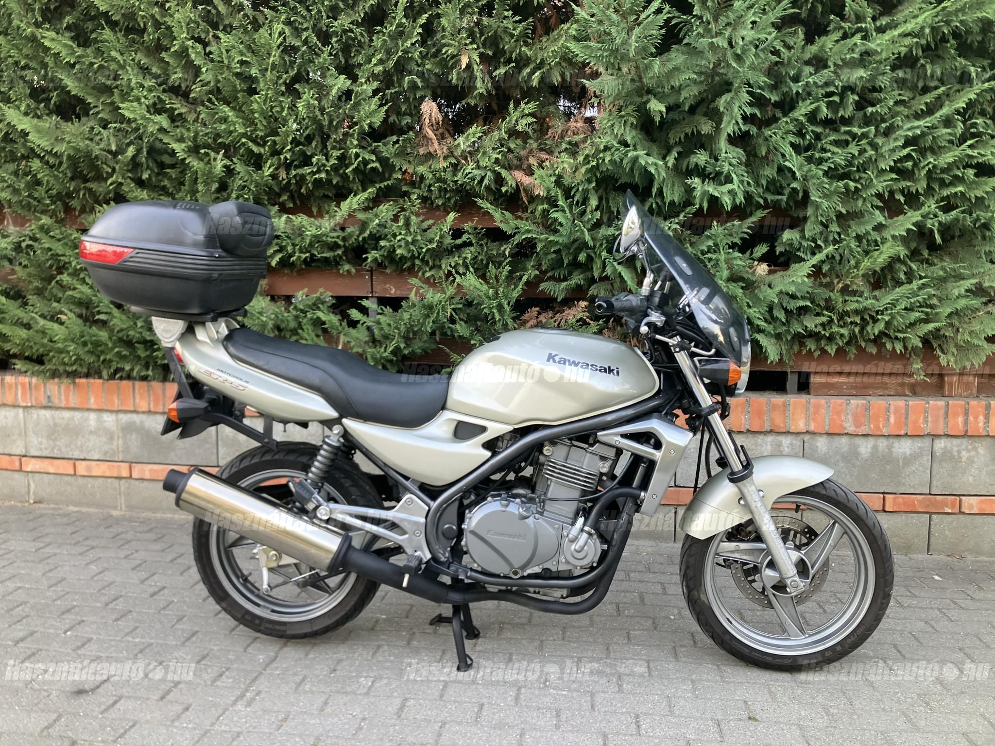 KAWASAKI ER-5 2001/5 - 1