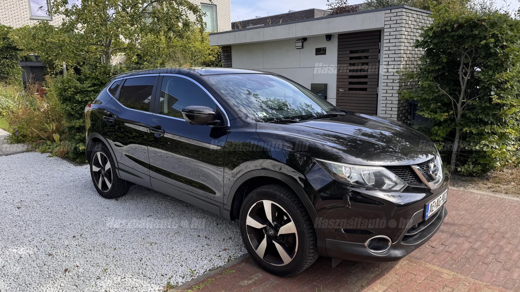 NISSAN QASHQAI 2016/12 - 1