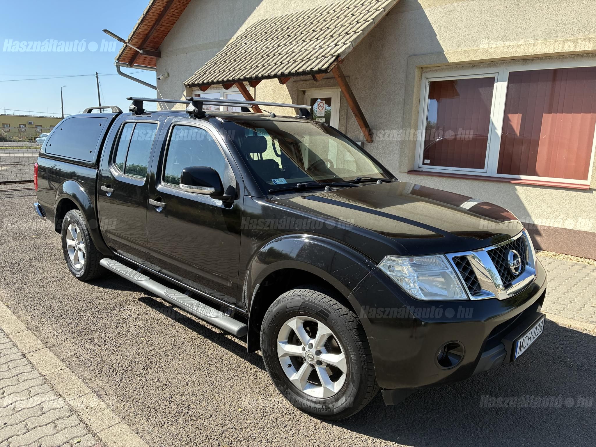NISSAN NAVARA 2012/3 - 1