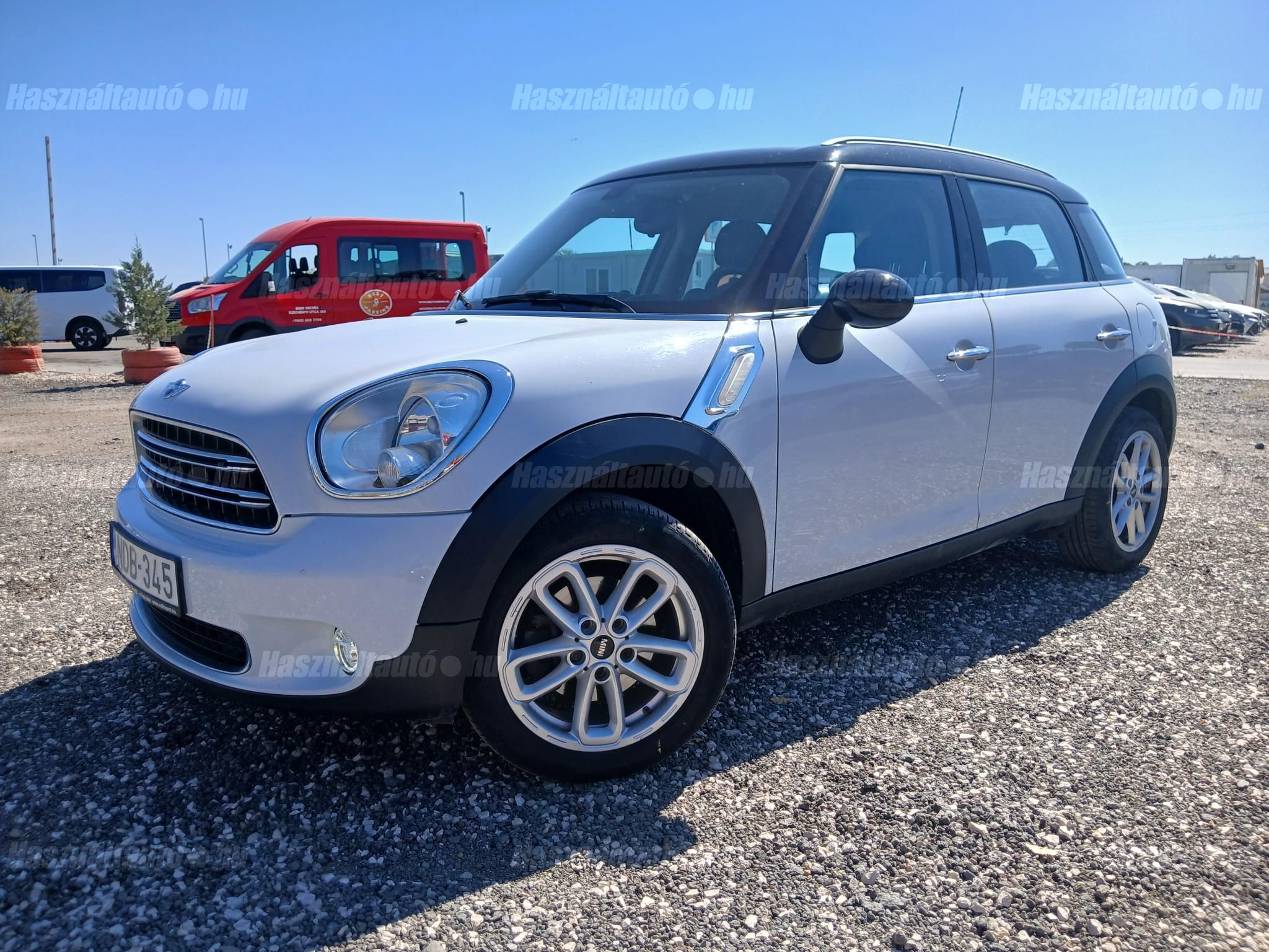 MINI COUNTRYMAN 2015/6 - 1