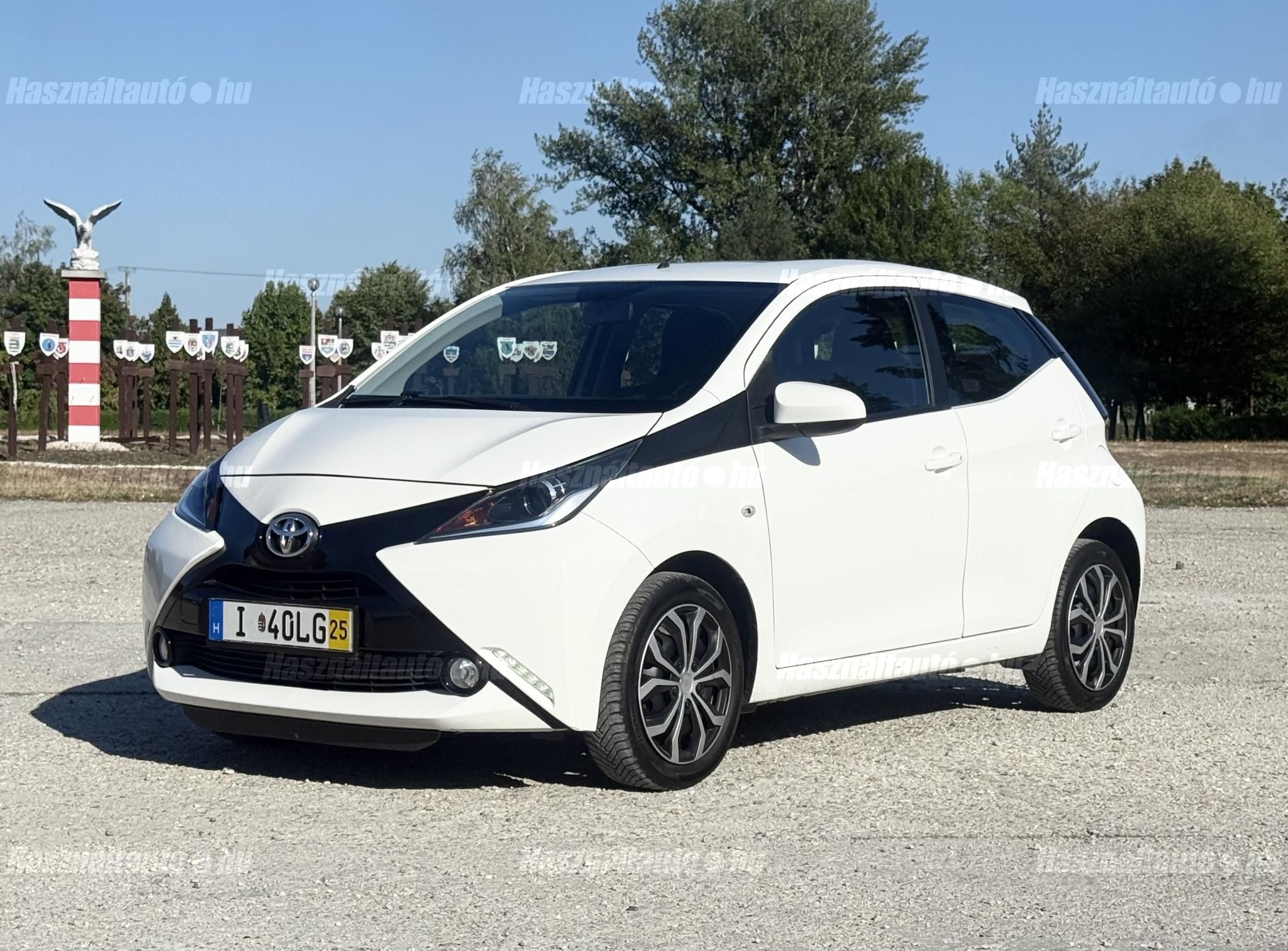 TOYOTA AYGO 2015/5 - 1