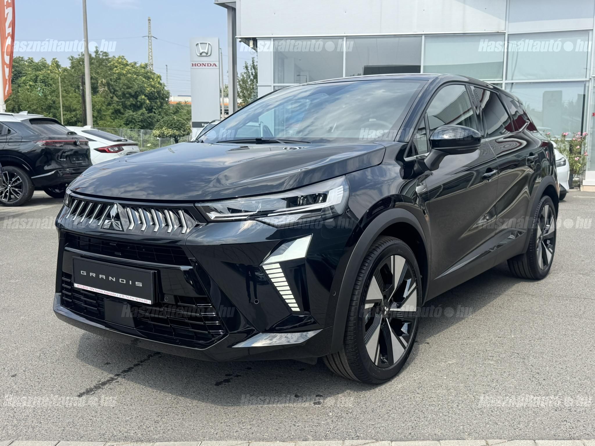 MITSUBISHI GRANDIS 2026/8 - 1