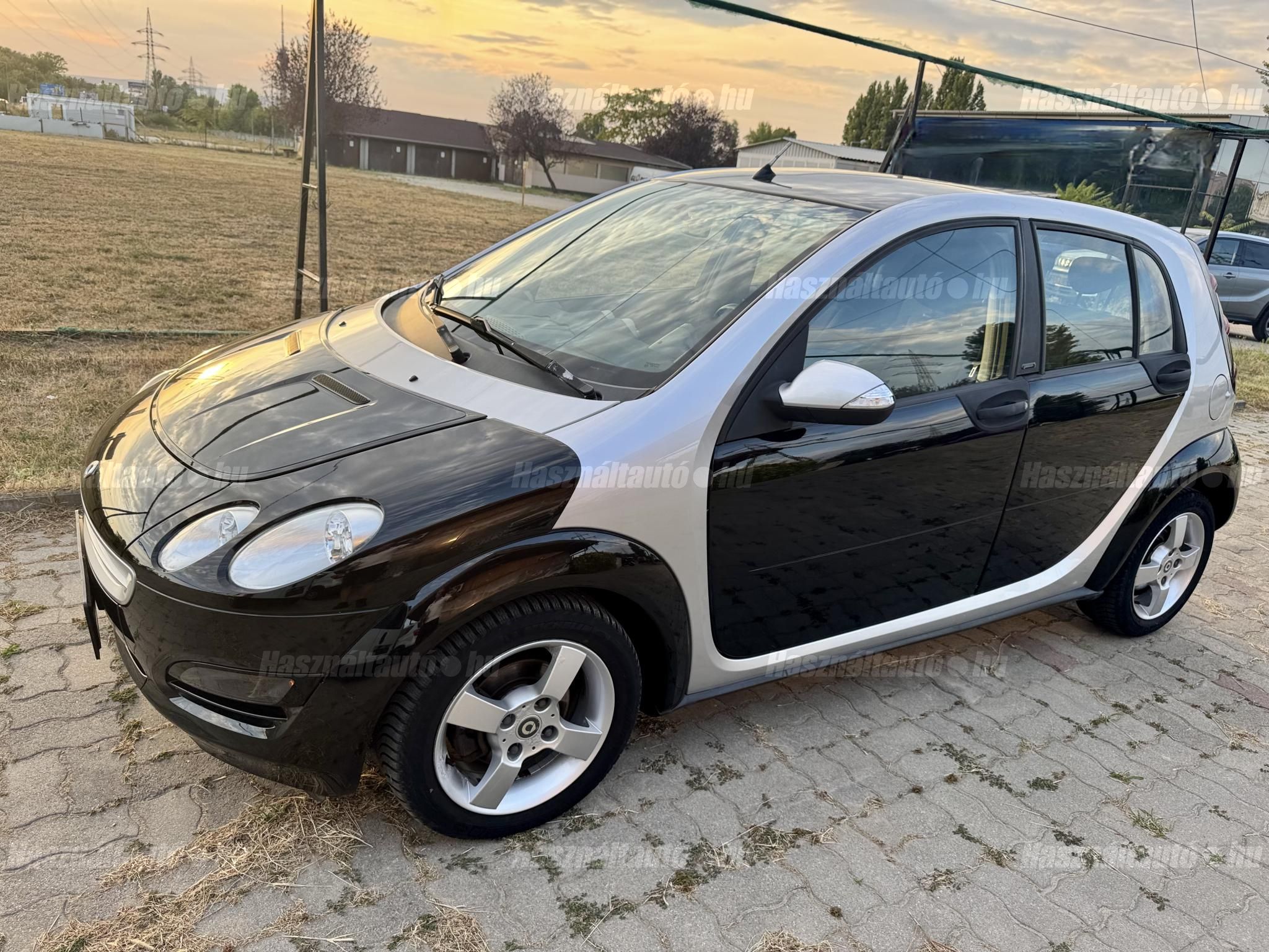 SMART FORFOUR 2004/8 - 1