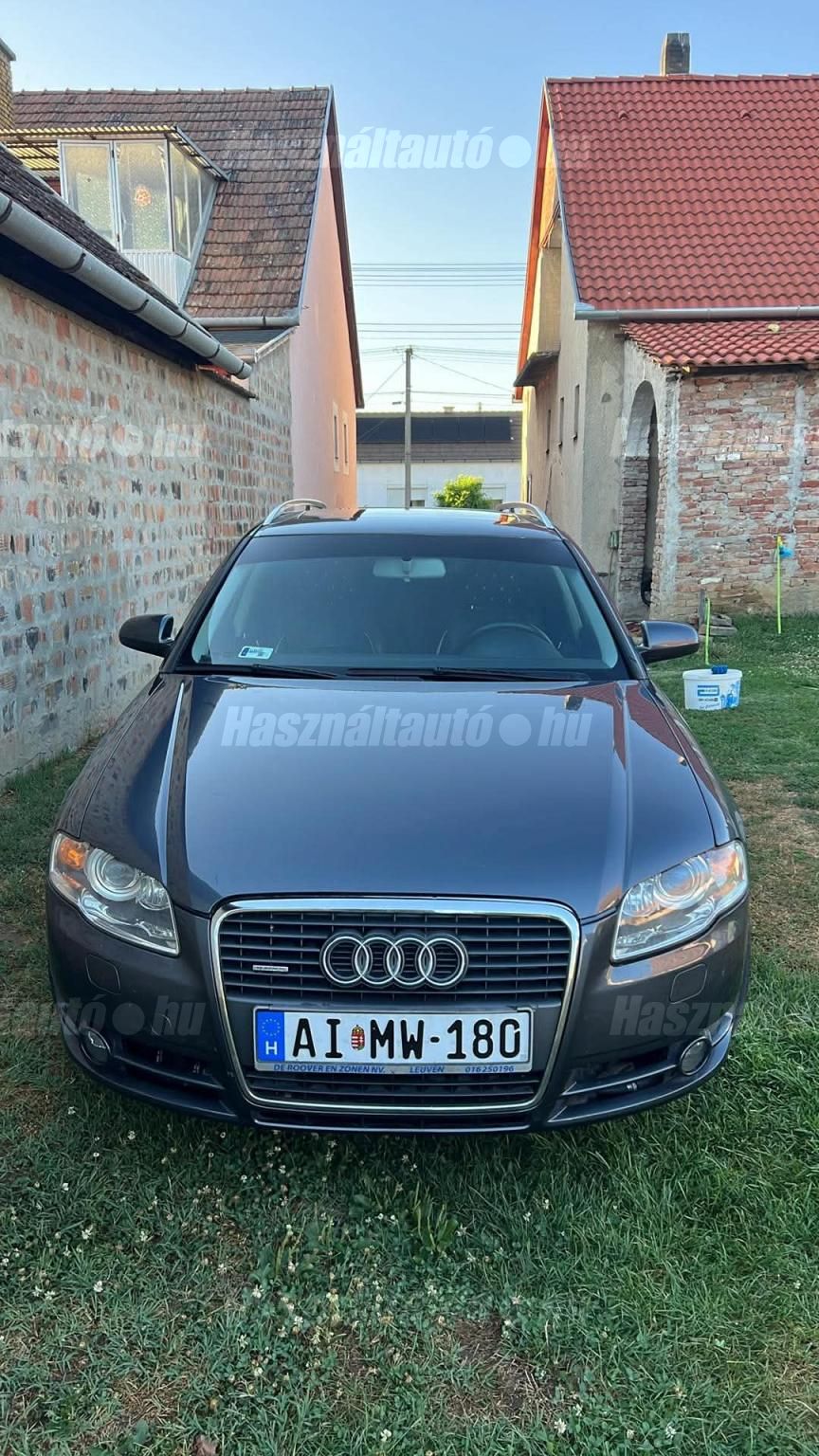 AUDI A4 2005/8 - 1