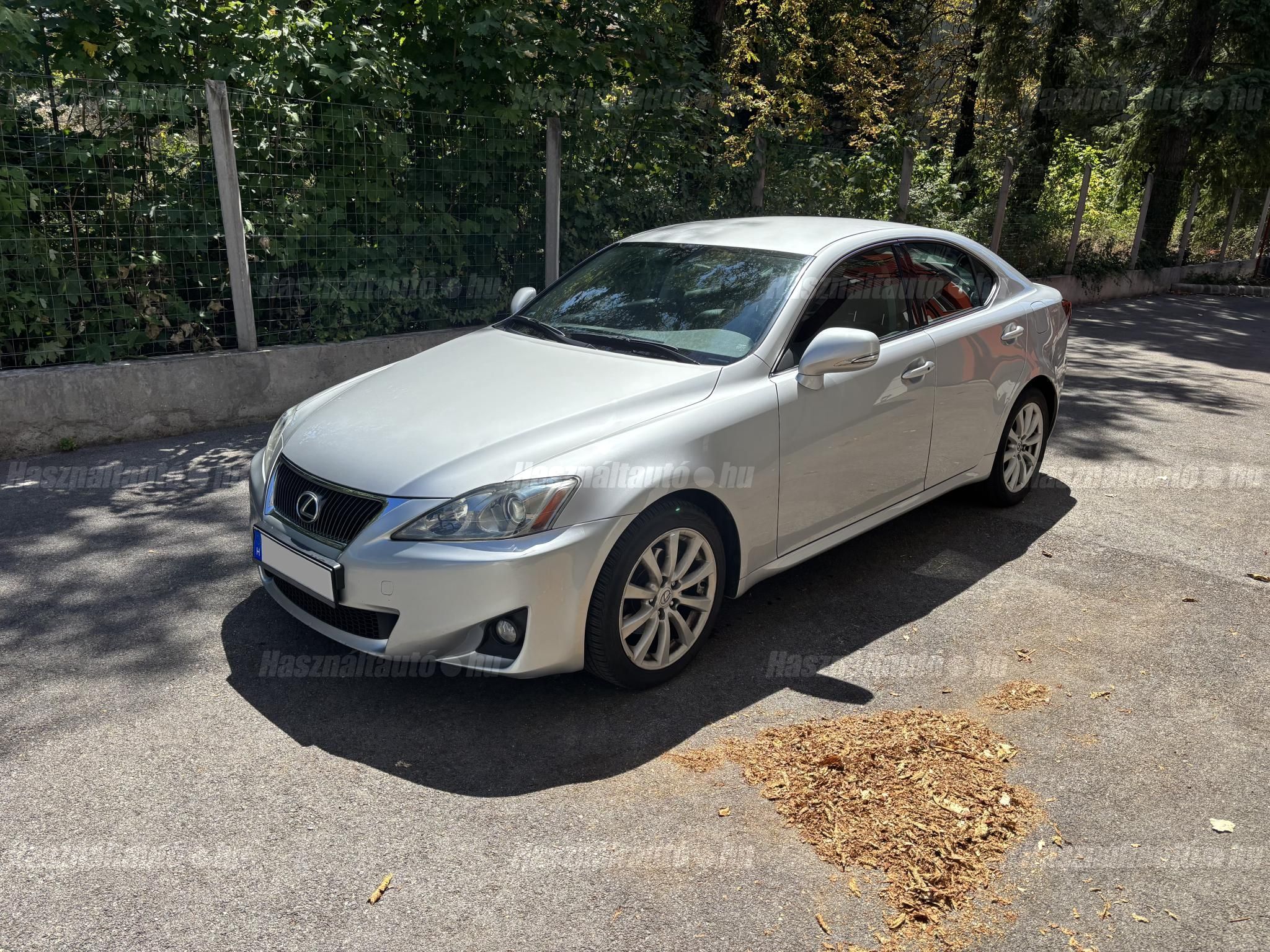 LEXUS IS 2010/11 - 1