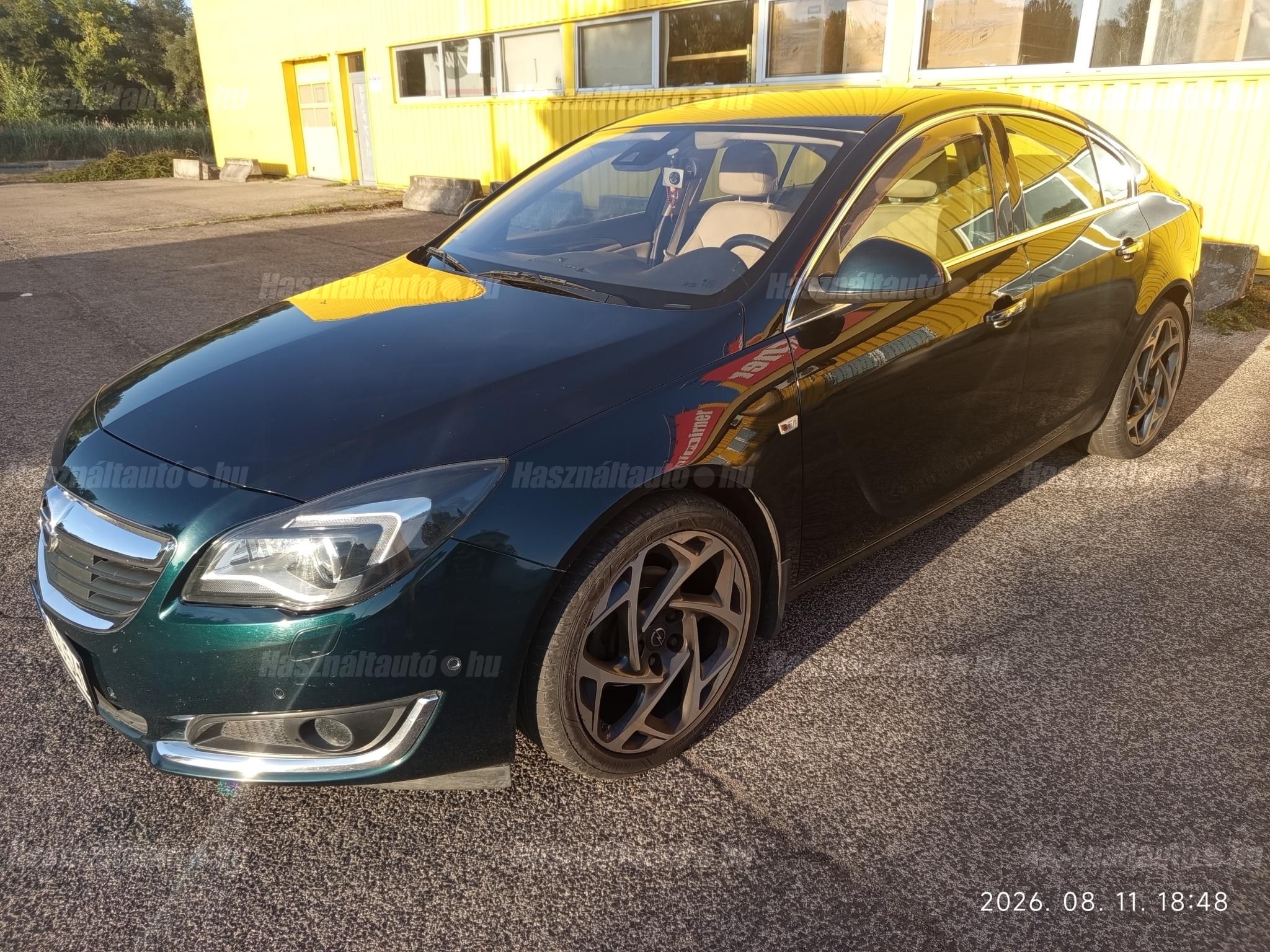 OPEL INSIGNIA 2015/8 - 1