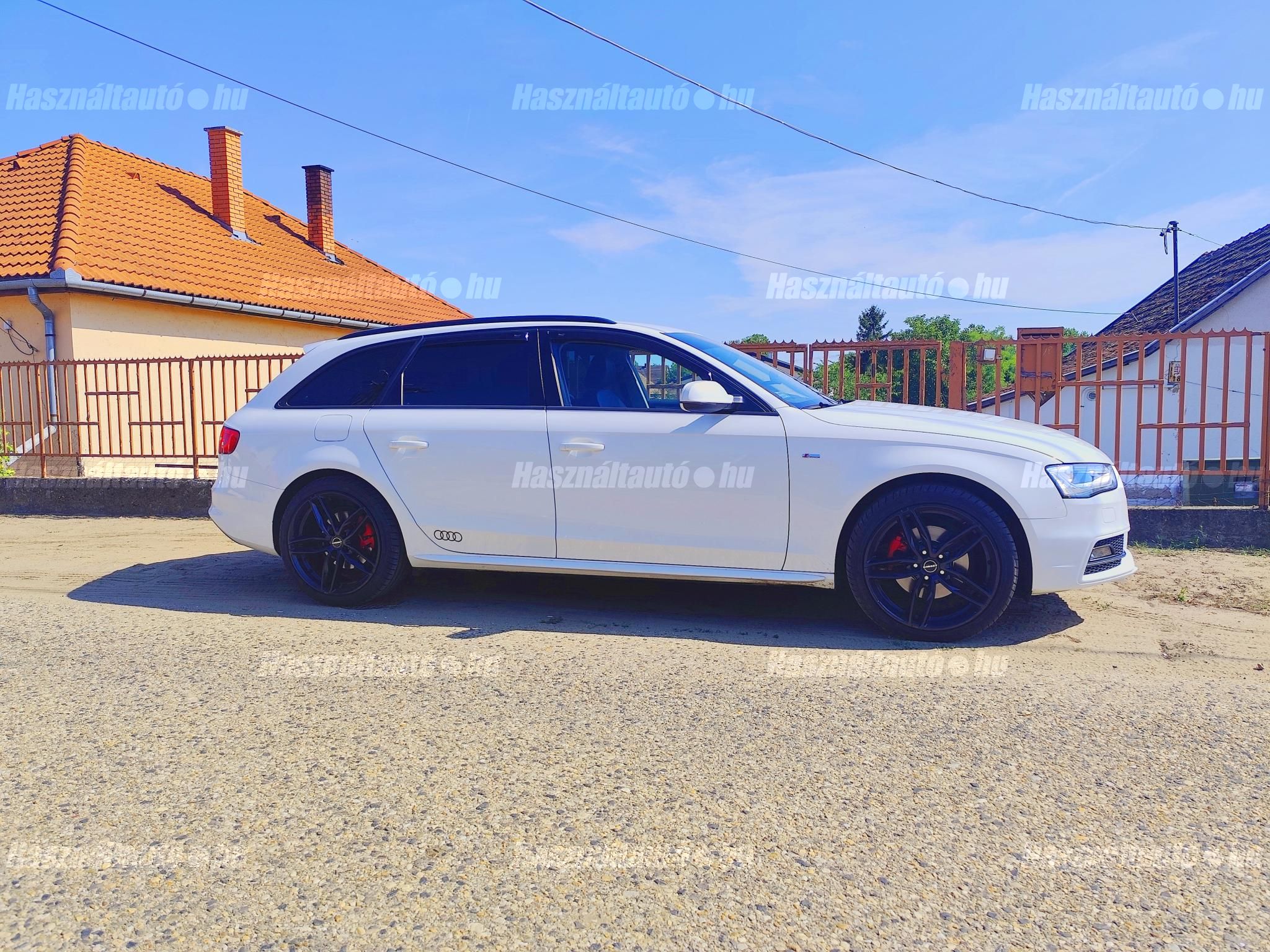AUDI A4 2013/8 - 1