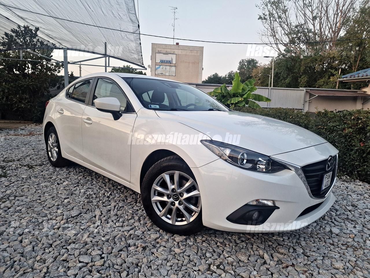 MAZDA 3 2016/12 - 1