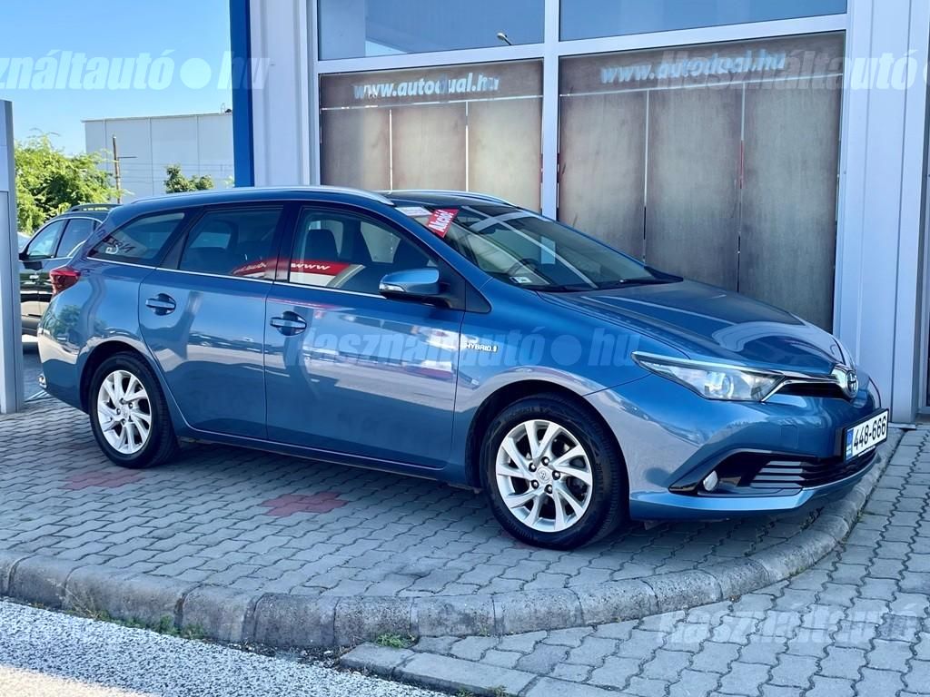 TOYOTA AURIS 2018/4 - 1