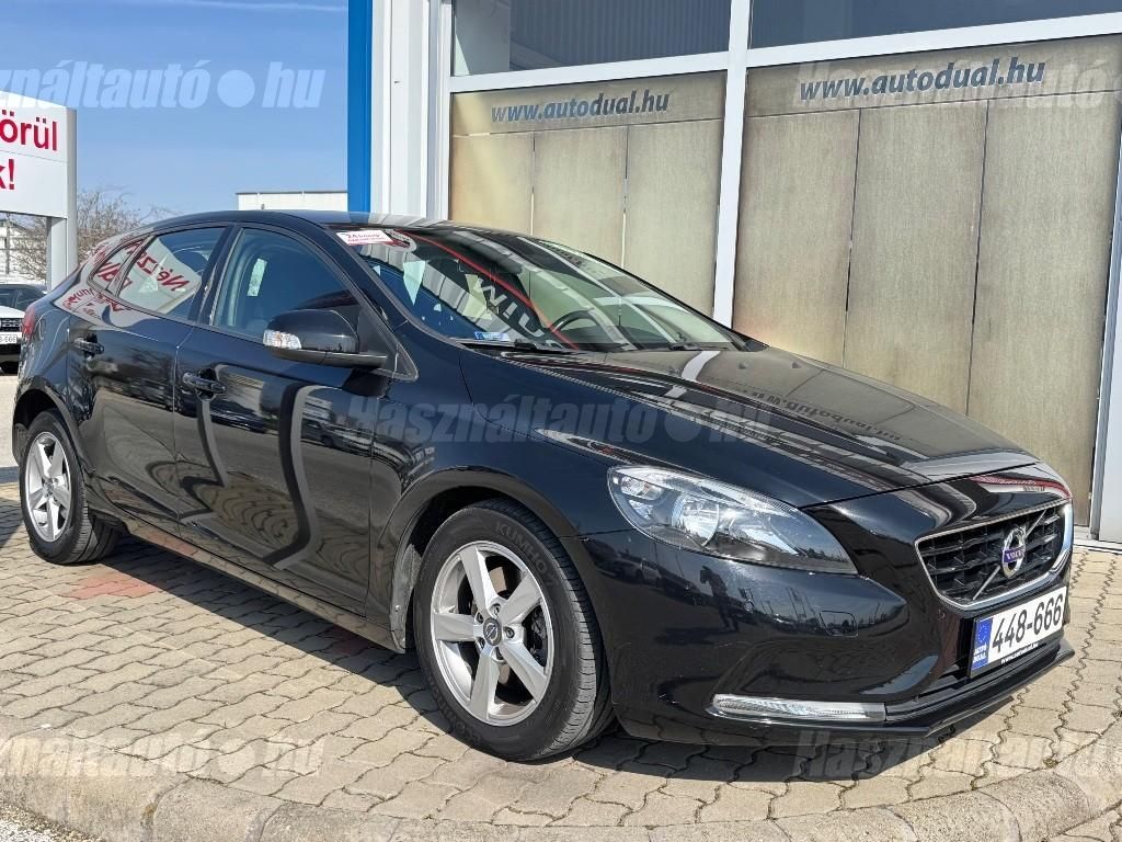 VOLVO V40 2015/4 - 1