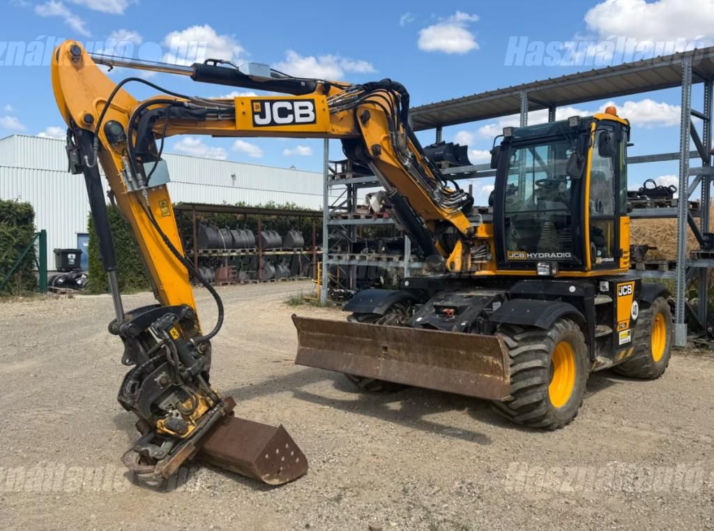 JCB 2017 - 1